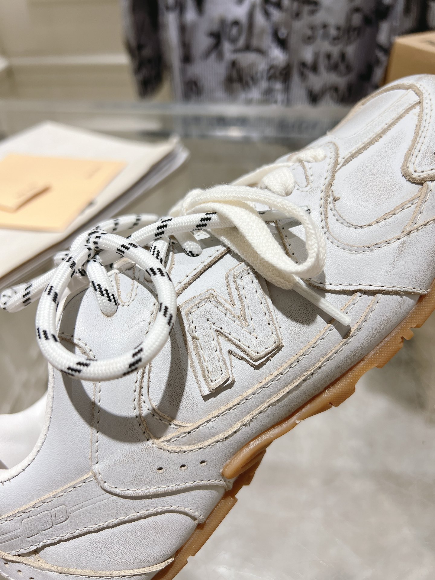 Couple Sneakers M-l-s
