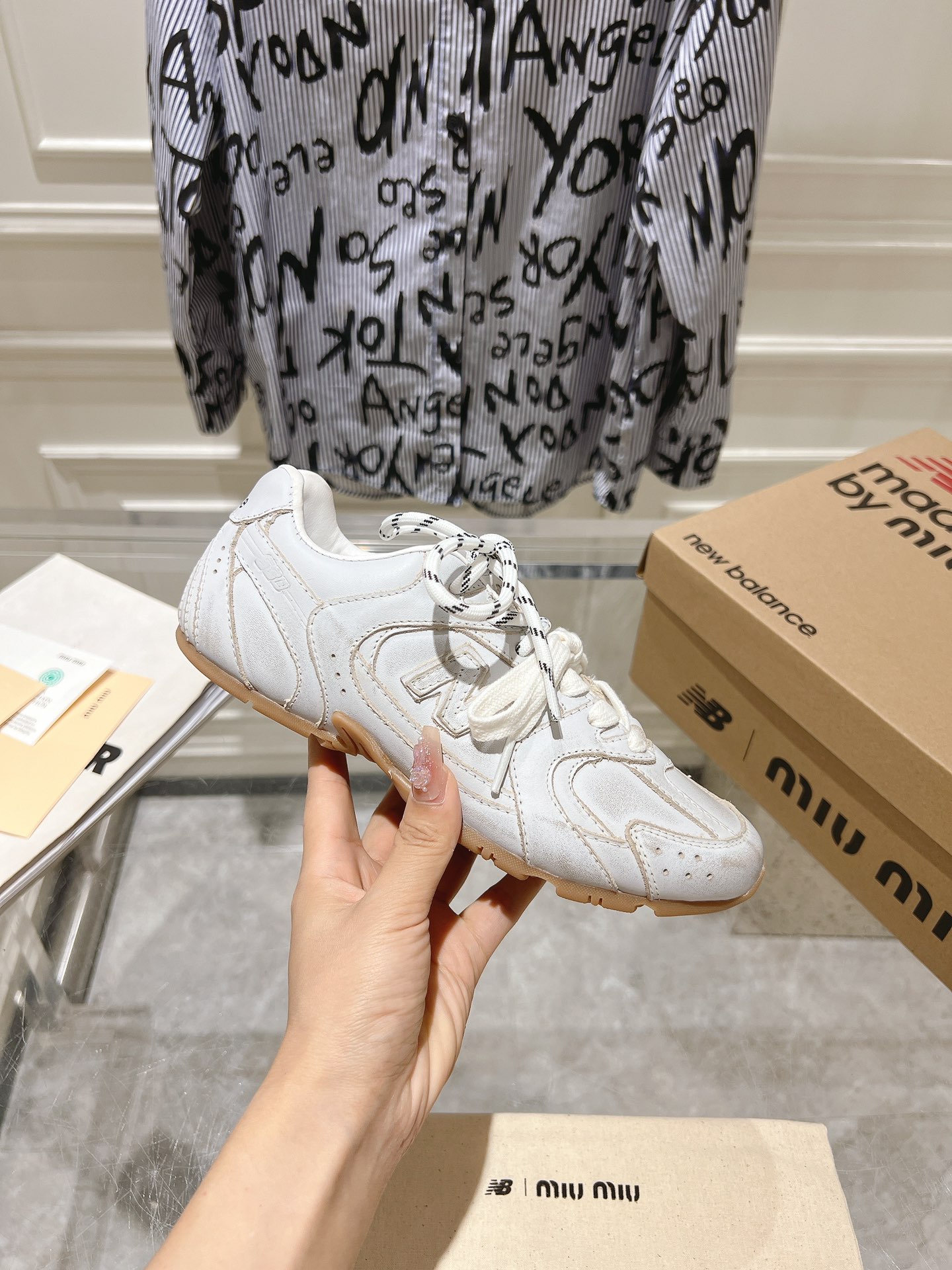 Couple Sneakers M-l-s