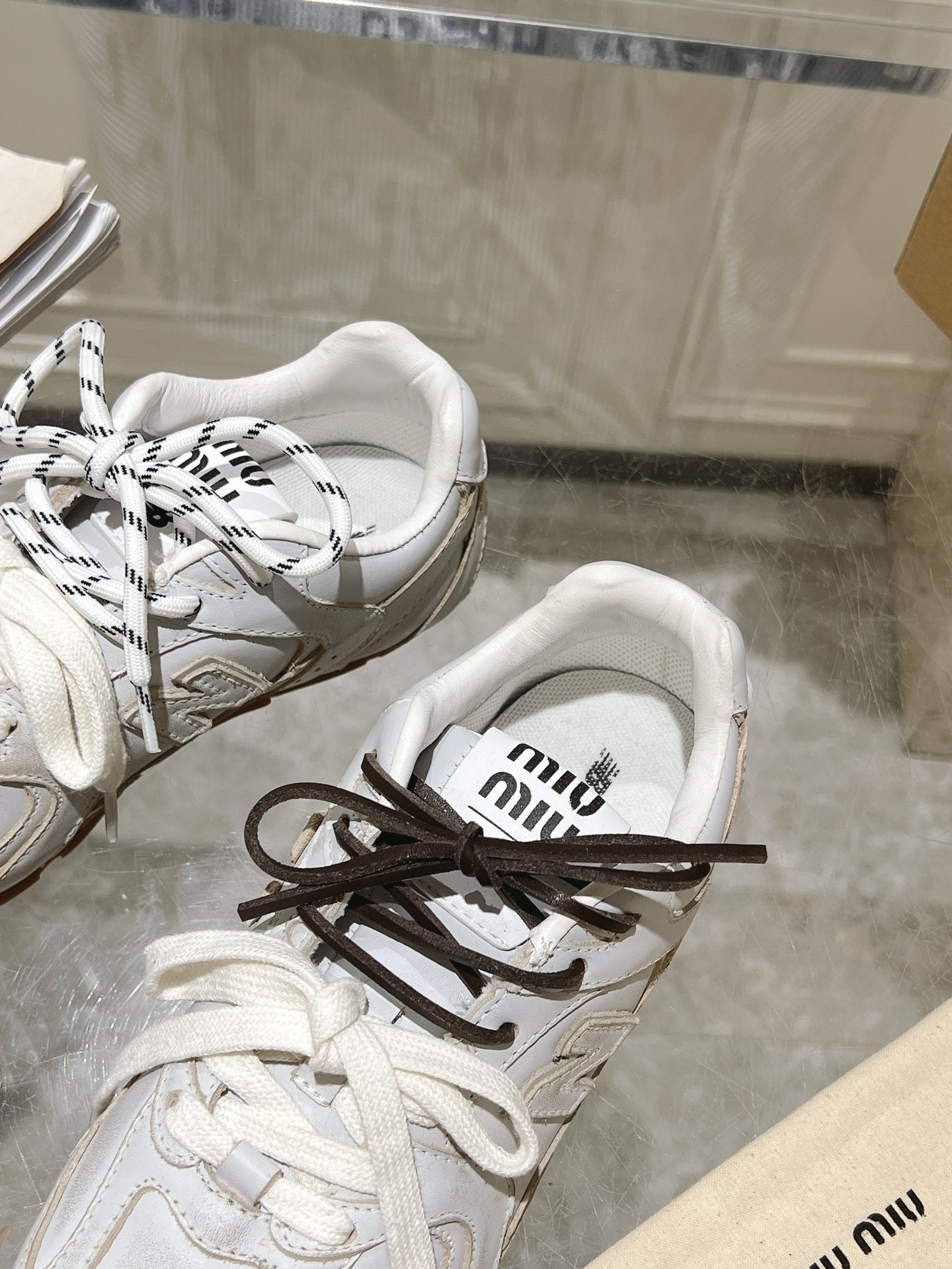 Couple Sneakers M-l-s