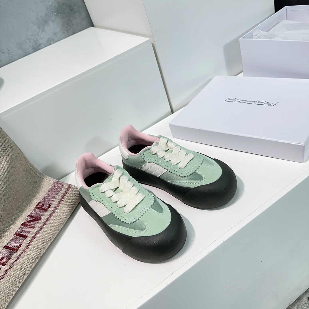 Male Basic Shoes M