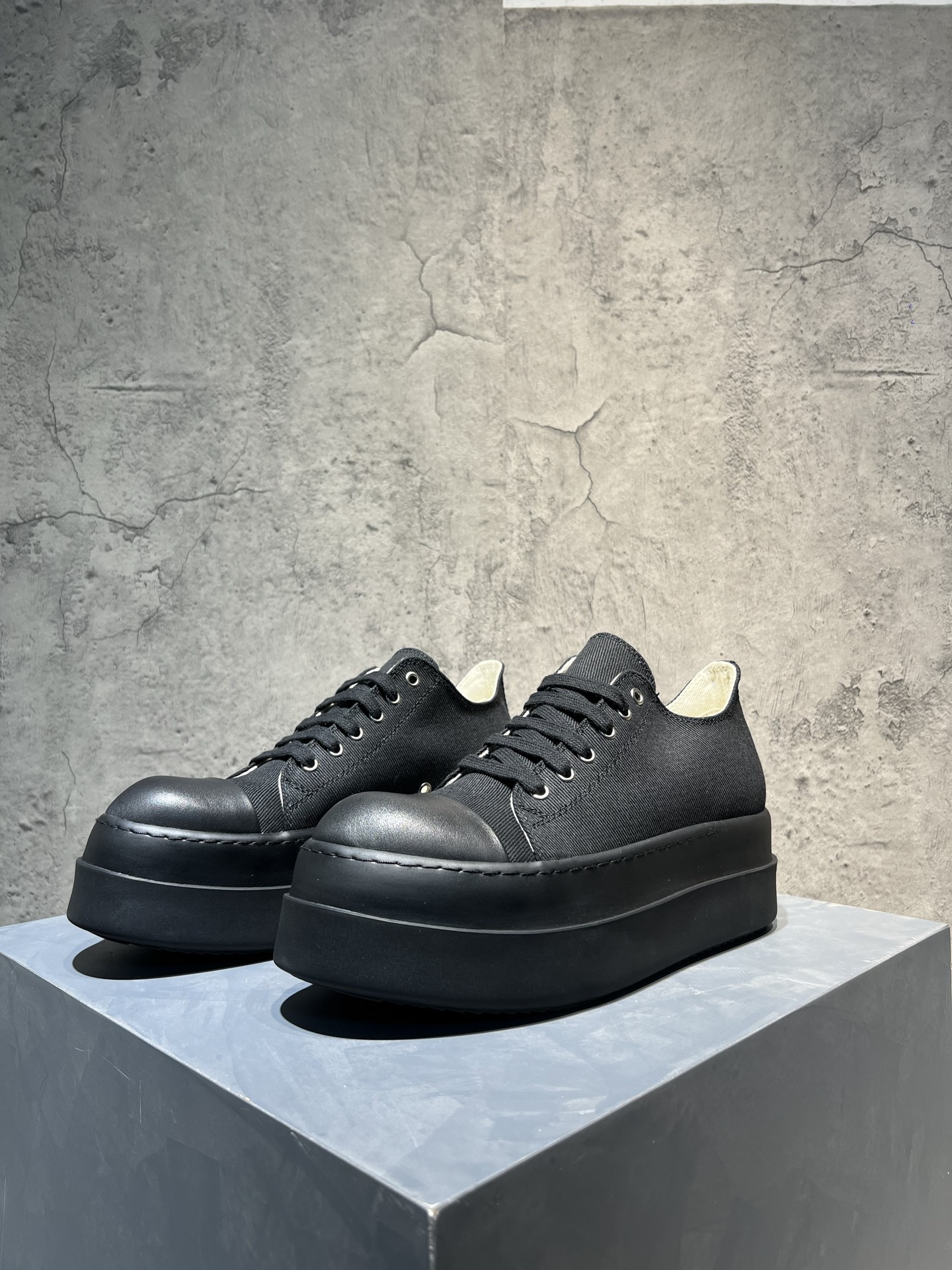 Calvin Klein Rick Owens Couple Board Shoes S