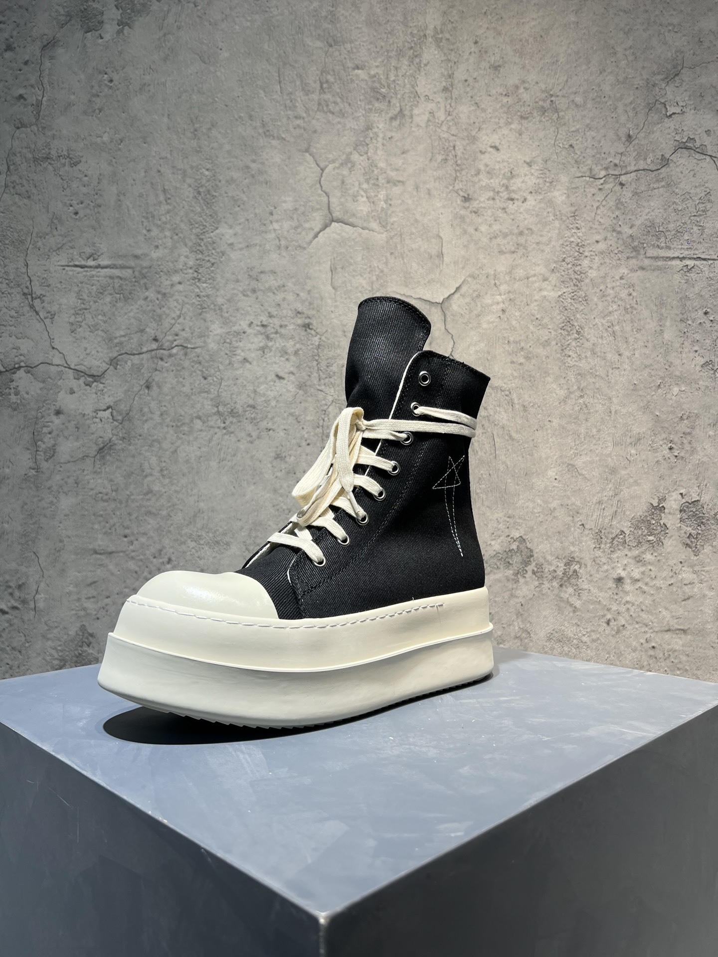 Calvin Klein Rick Owens Couple Board Shoes S