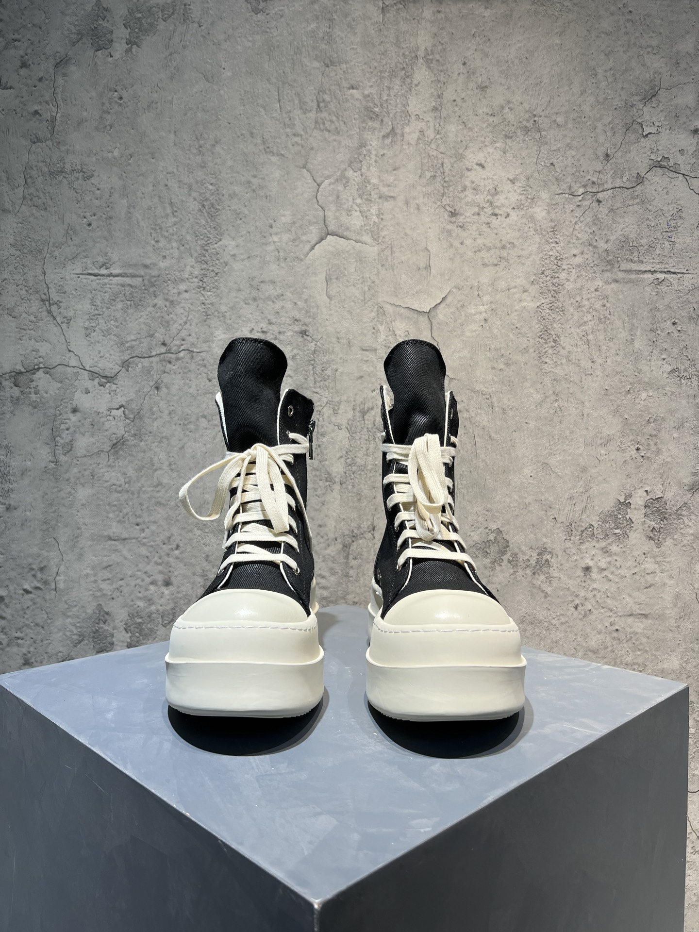 Calvin Klein Rick Owens Couple Board Shoes S