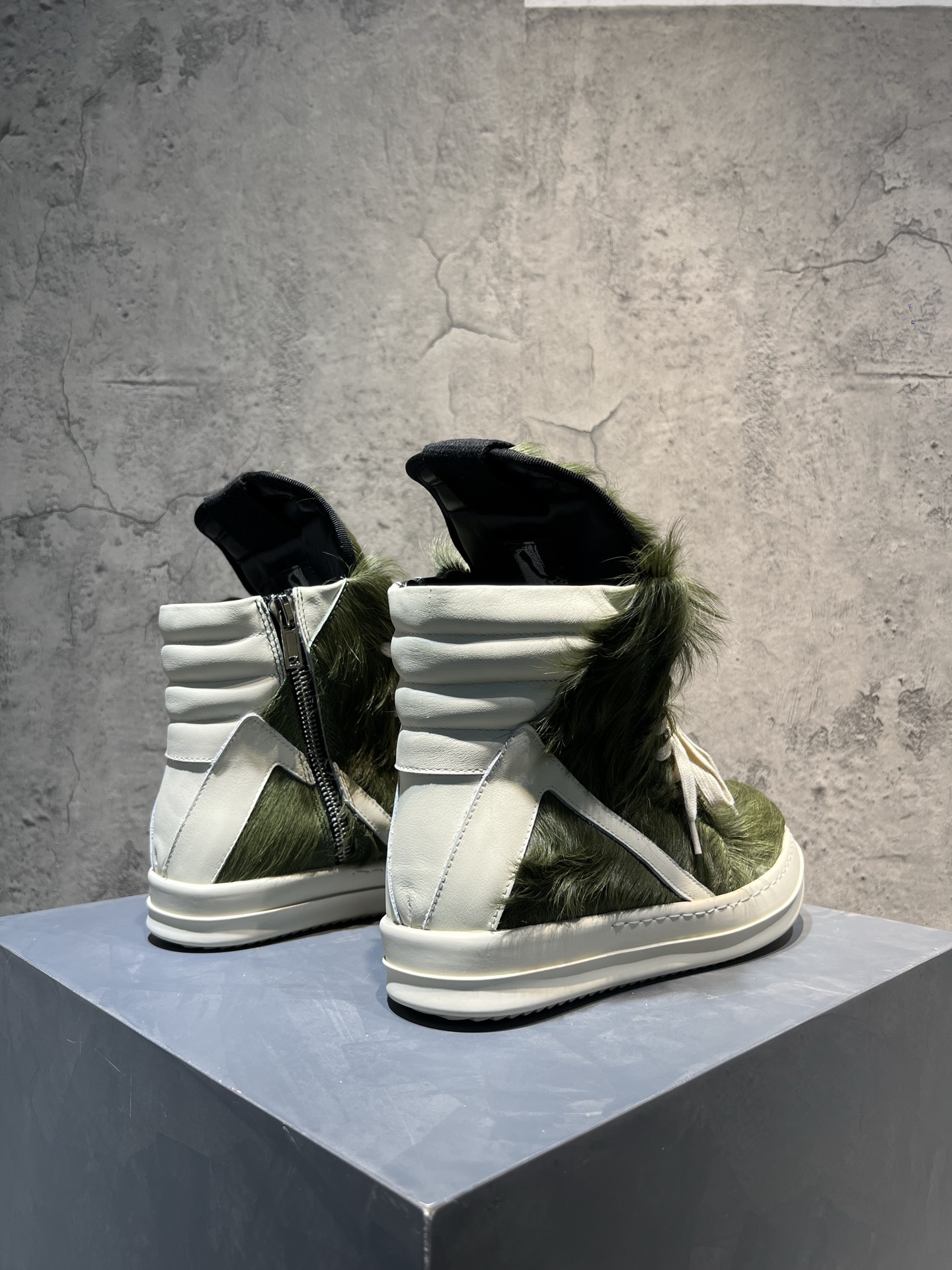 Calvin Klein Rick Owens Couple Board Shoes S