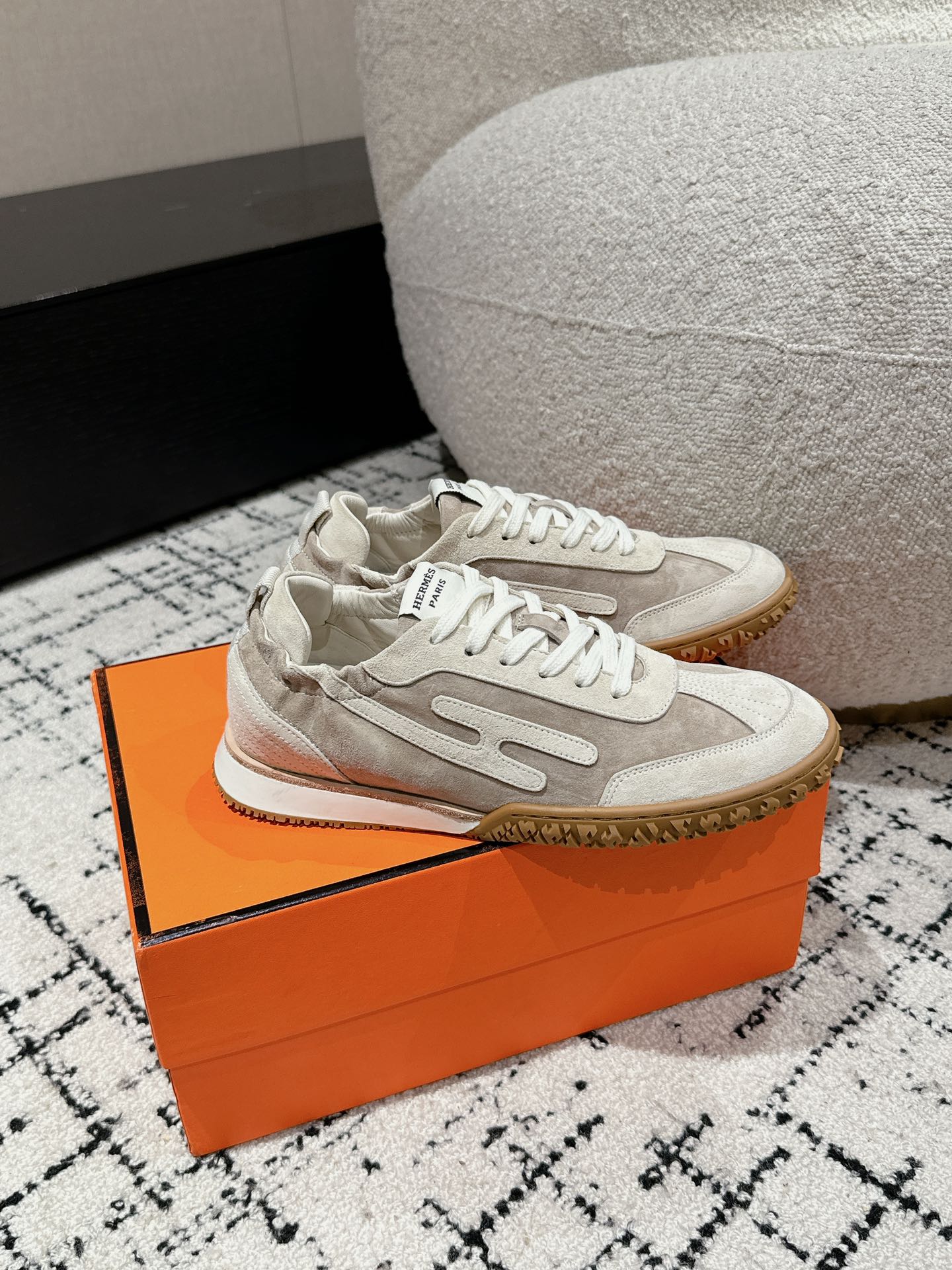 Hermes Male Sneakers M-s