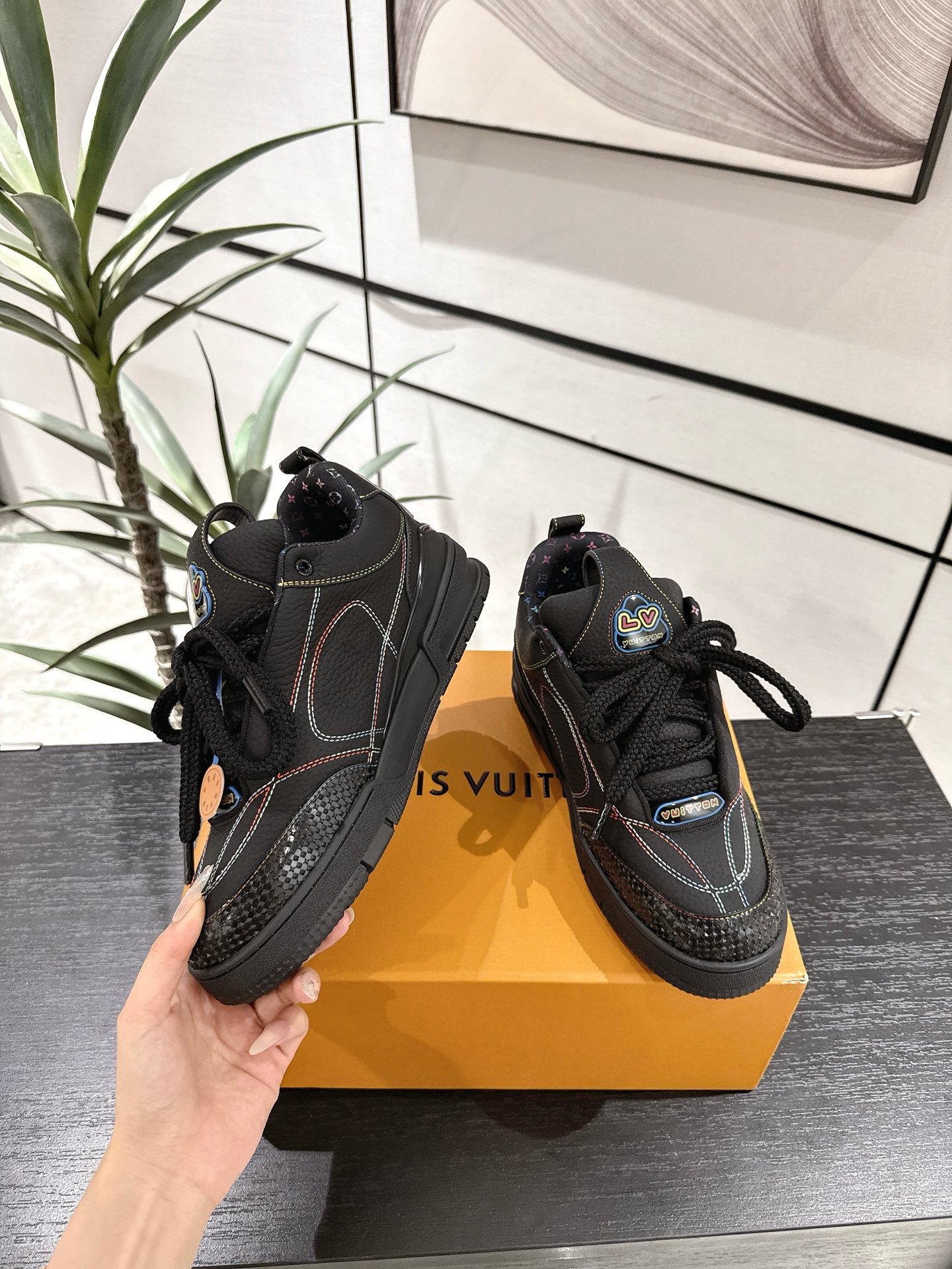 Louis Vuitton Male Sneakers Mesh M-l-s