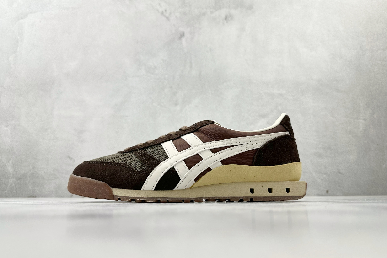 Onitsuka Tiger Basic Shoes Brown M-l-s