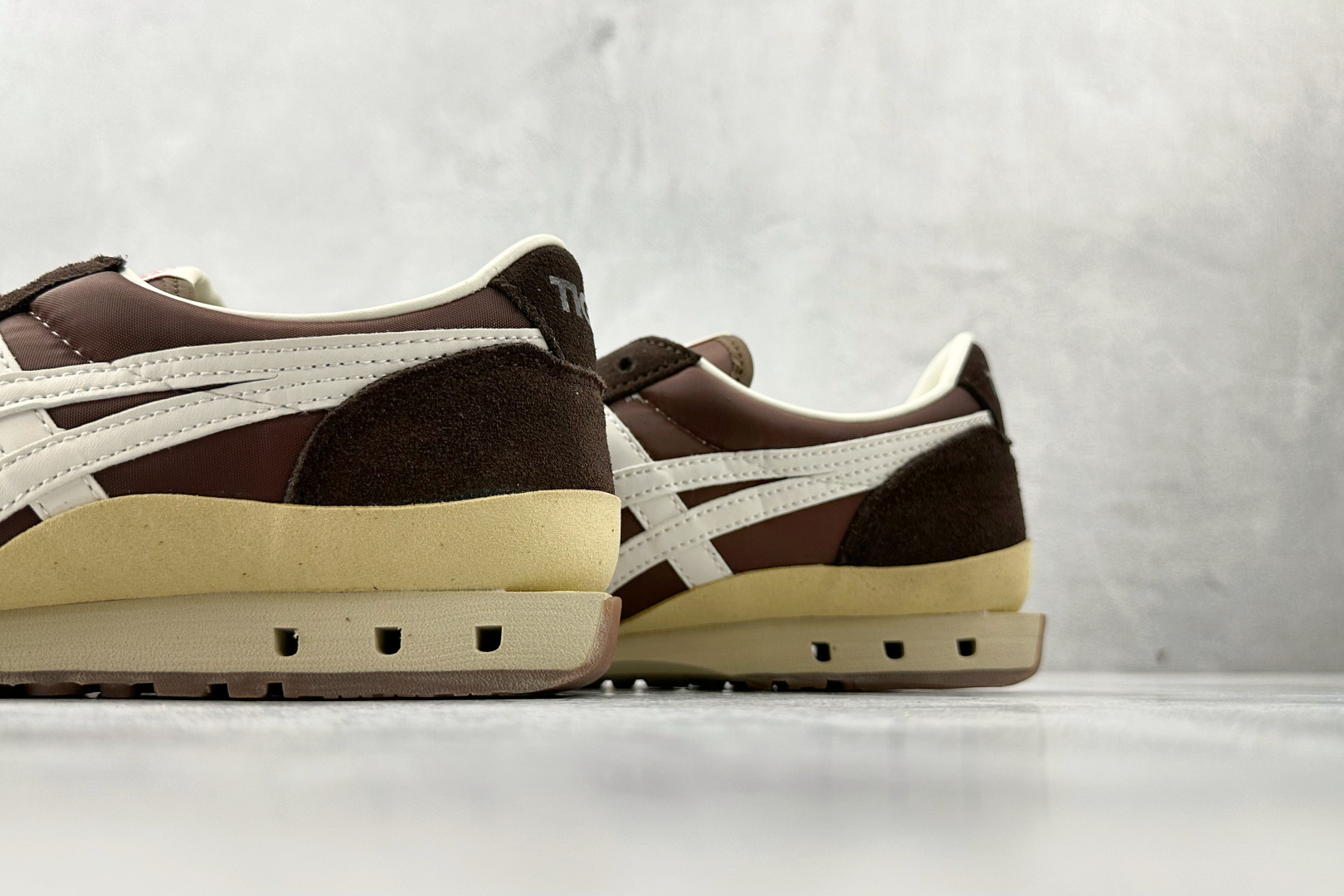 Onitsuka Tiger Basic Shoes Brown M-l-s