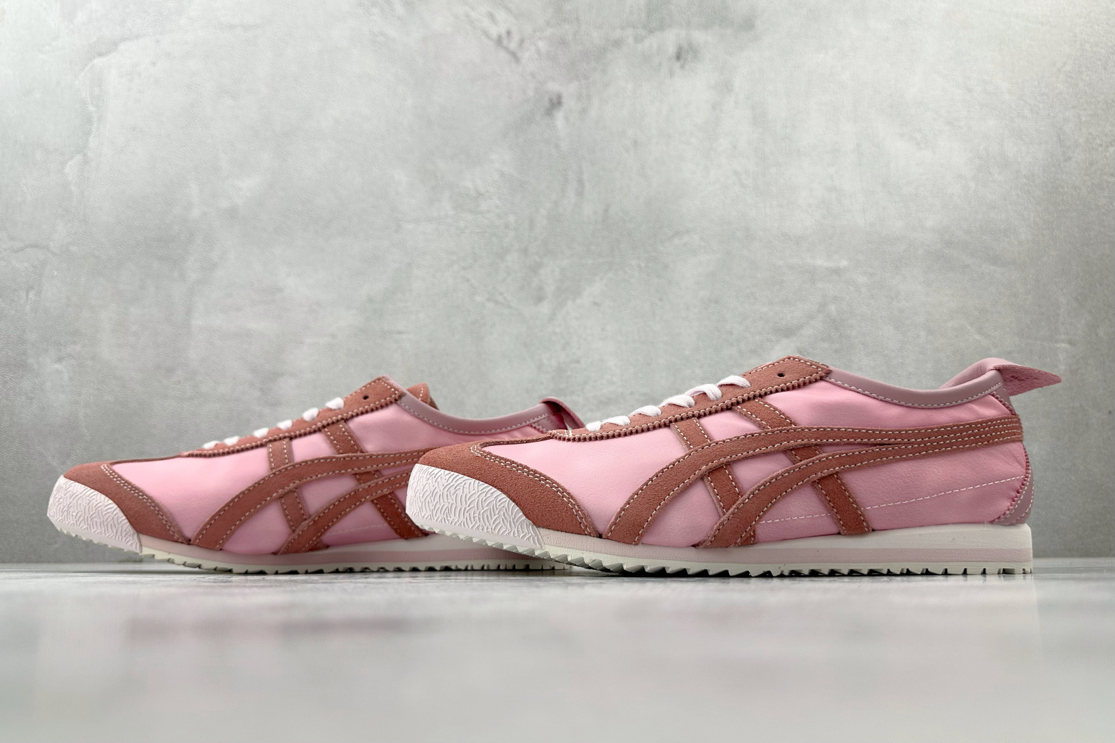 Onitsuka Tiger Basic Shoes Pink M-s