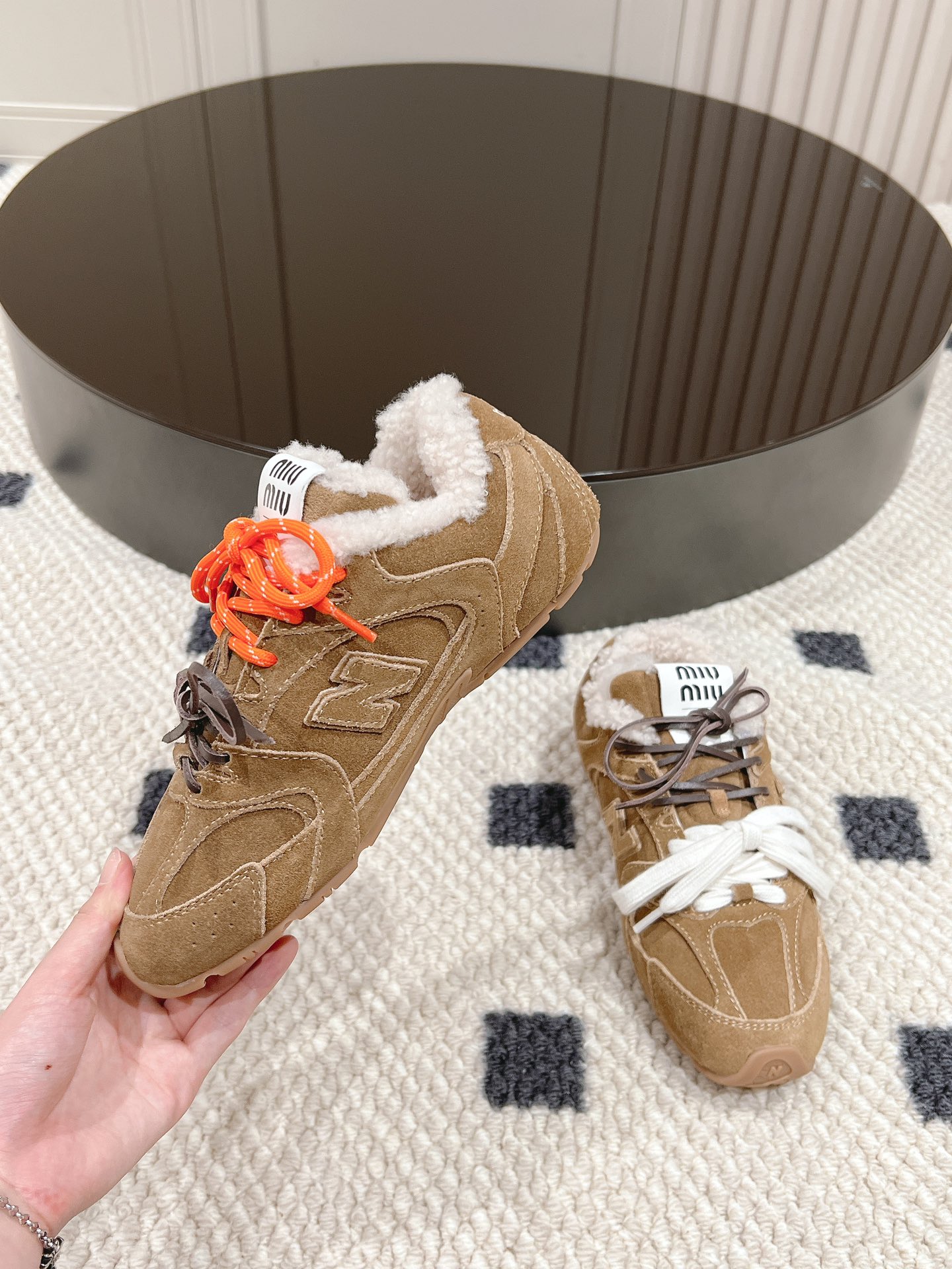 Miu Miu New Balance Sneakers Mesh M-l-s