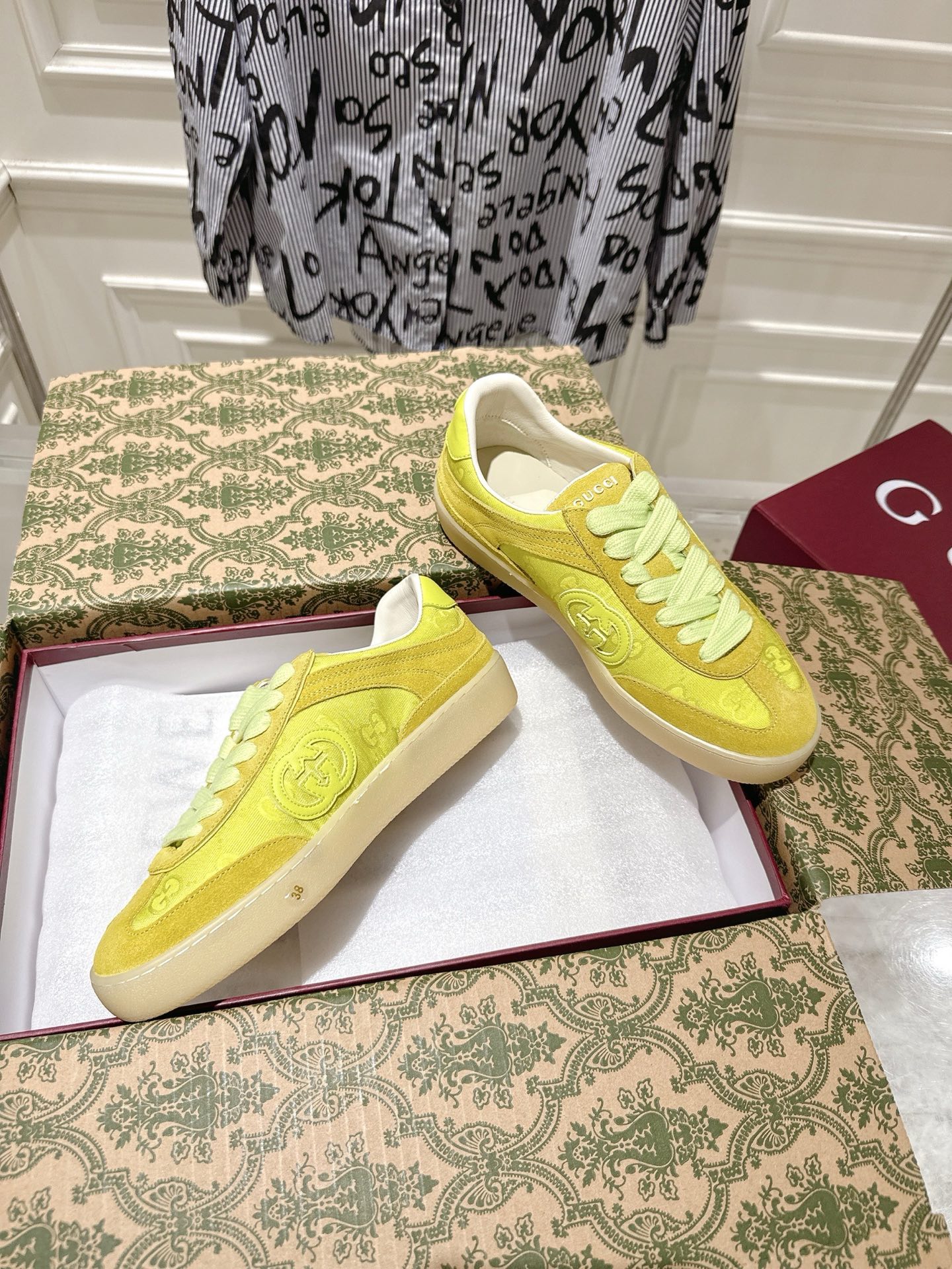 Sneakers Mesh Red
