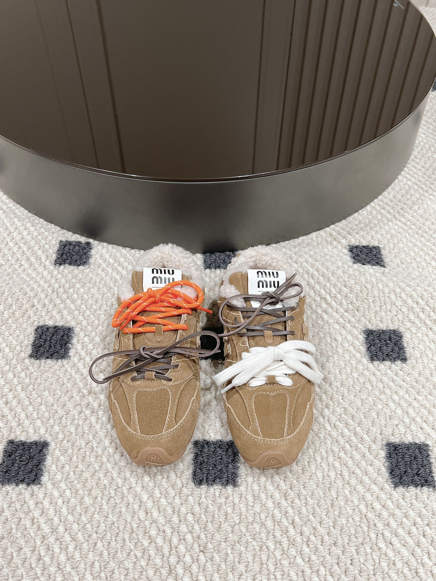 Miu Miu New Balance Sneakers Mesh M-l-s