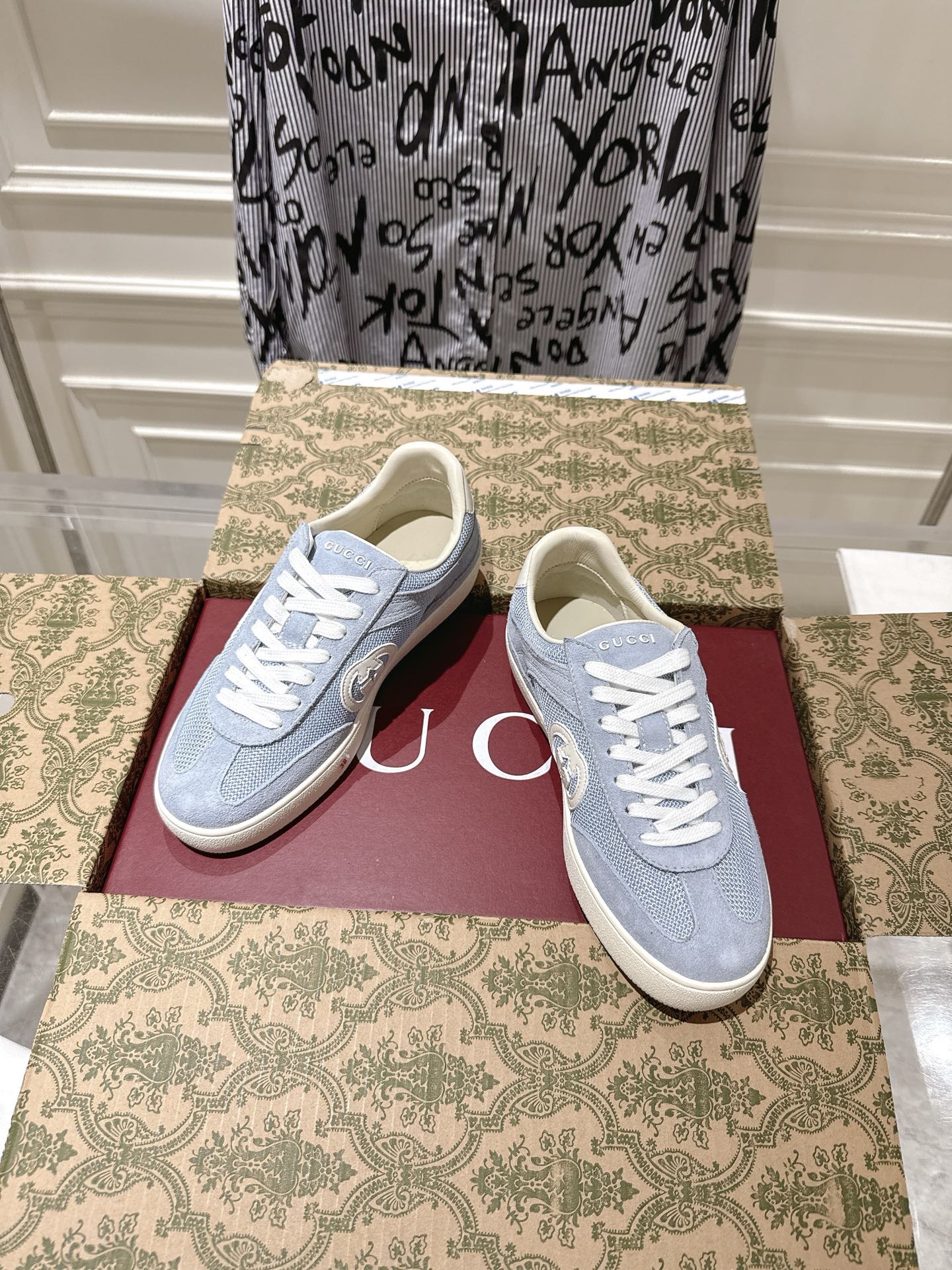 Sneakers Mesh Red