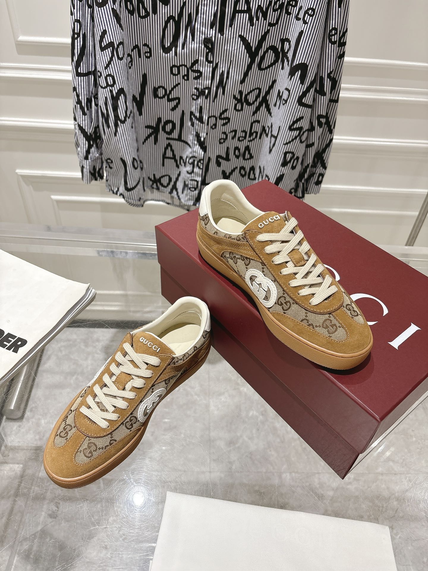 Sneakers Mesh Red
