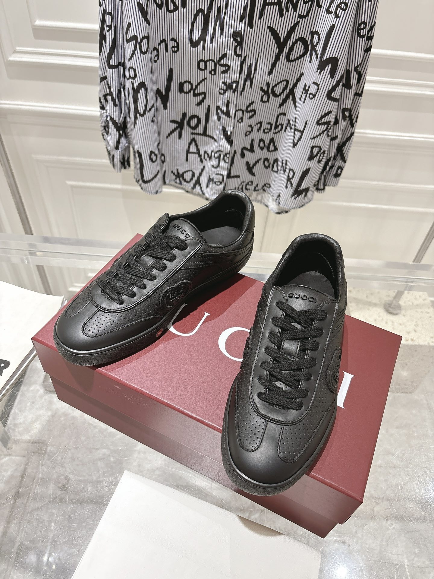 Sneakers Mesh Red
