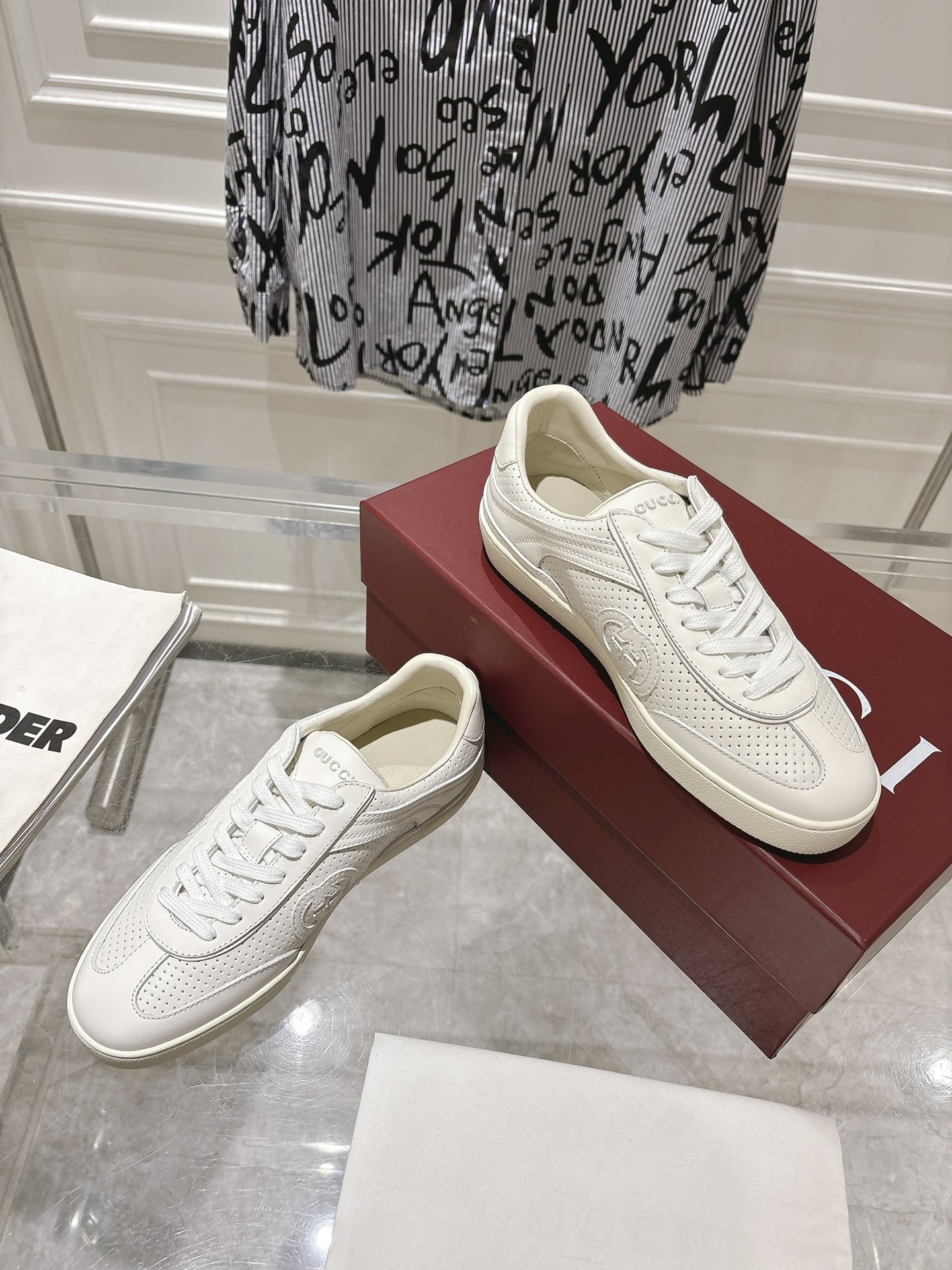 Sneakers Mesh Red