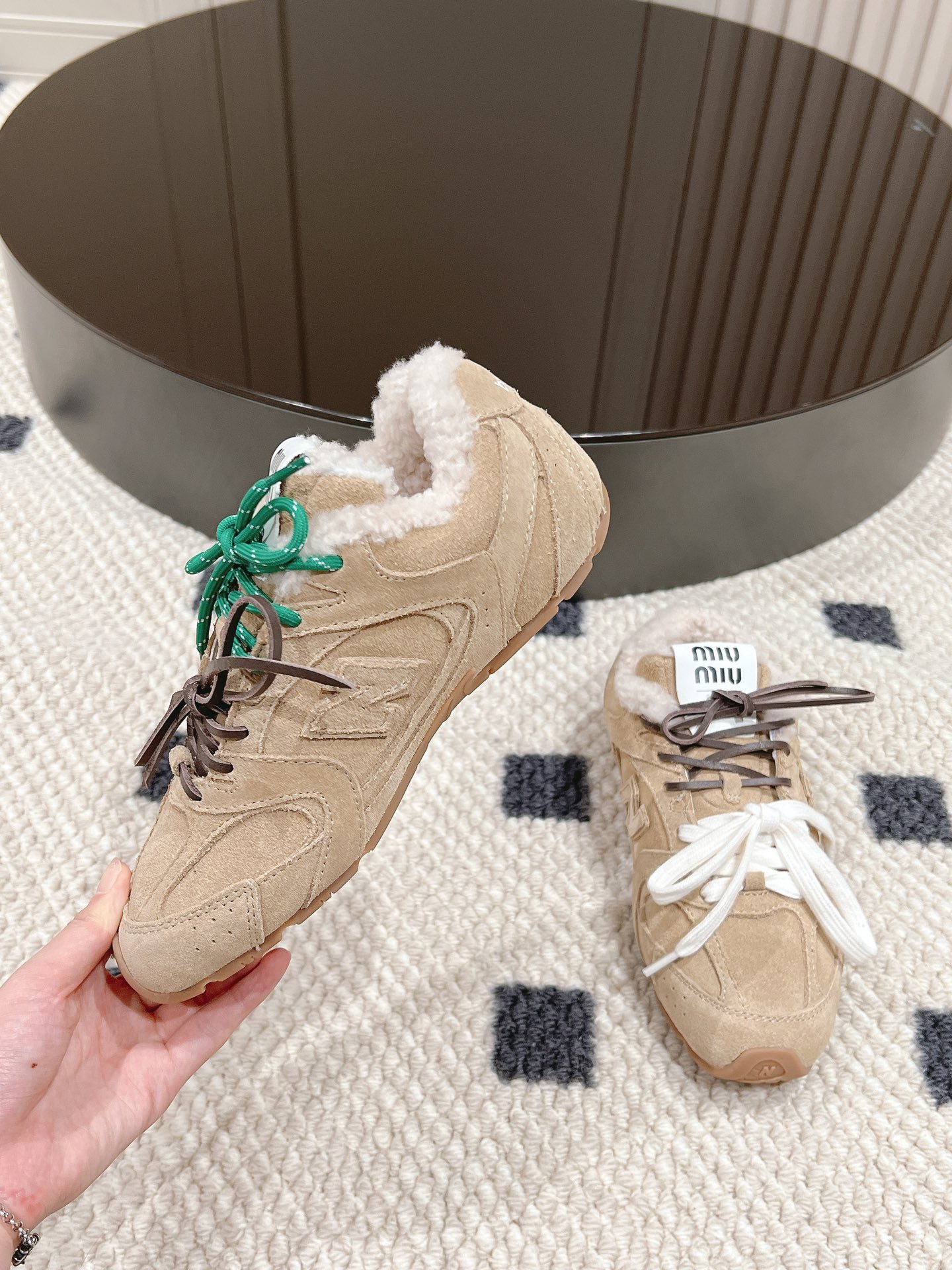 Miu Miu New Balance Sneakers Mesh M-l-s