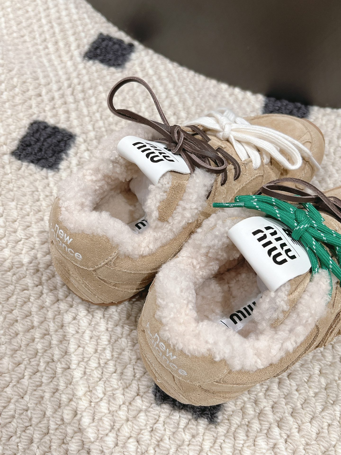 Miu Miu New Balance Sneakers Mesh M-l-s