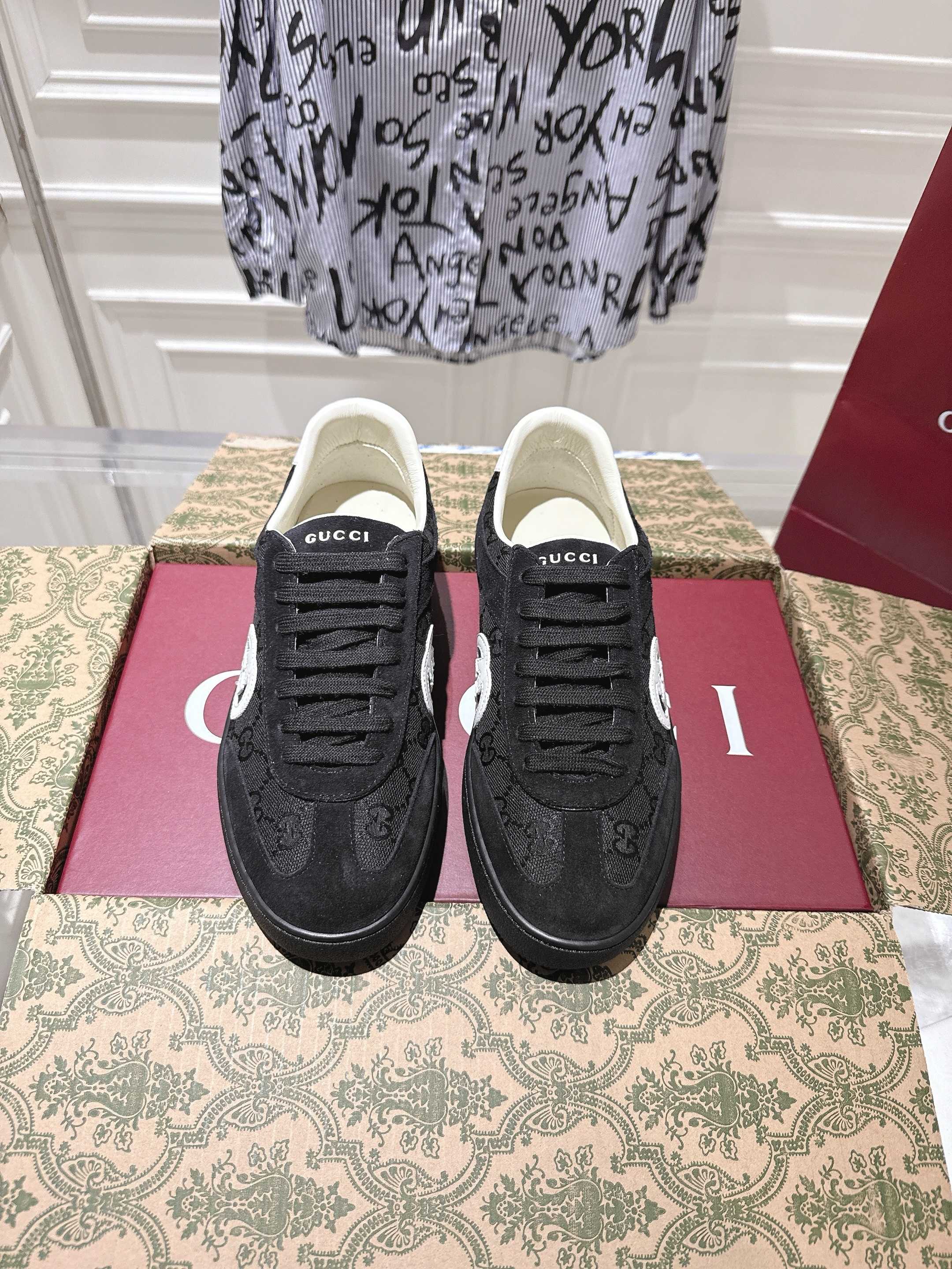 Sneakers Mesh Red