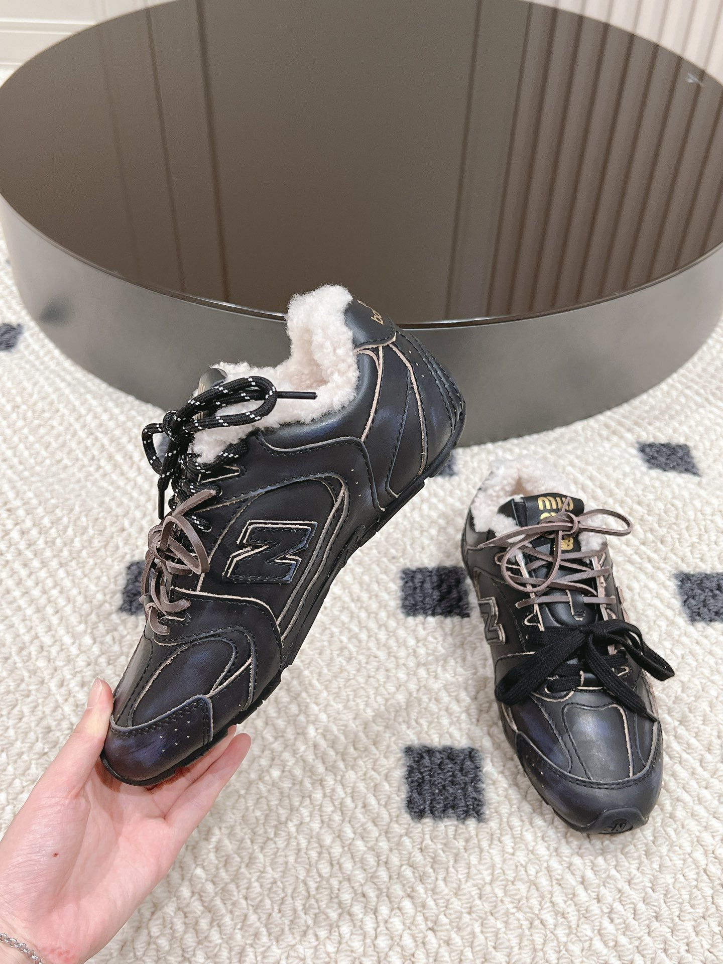 Miu Miu New Balance Sneakers Mesh M-l-s