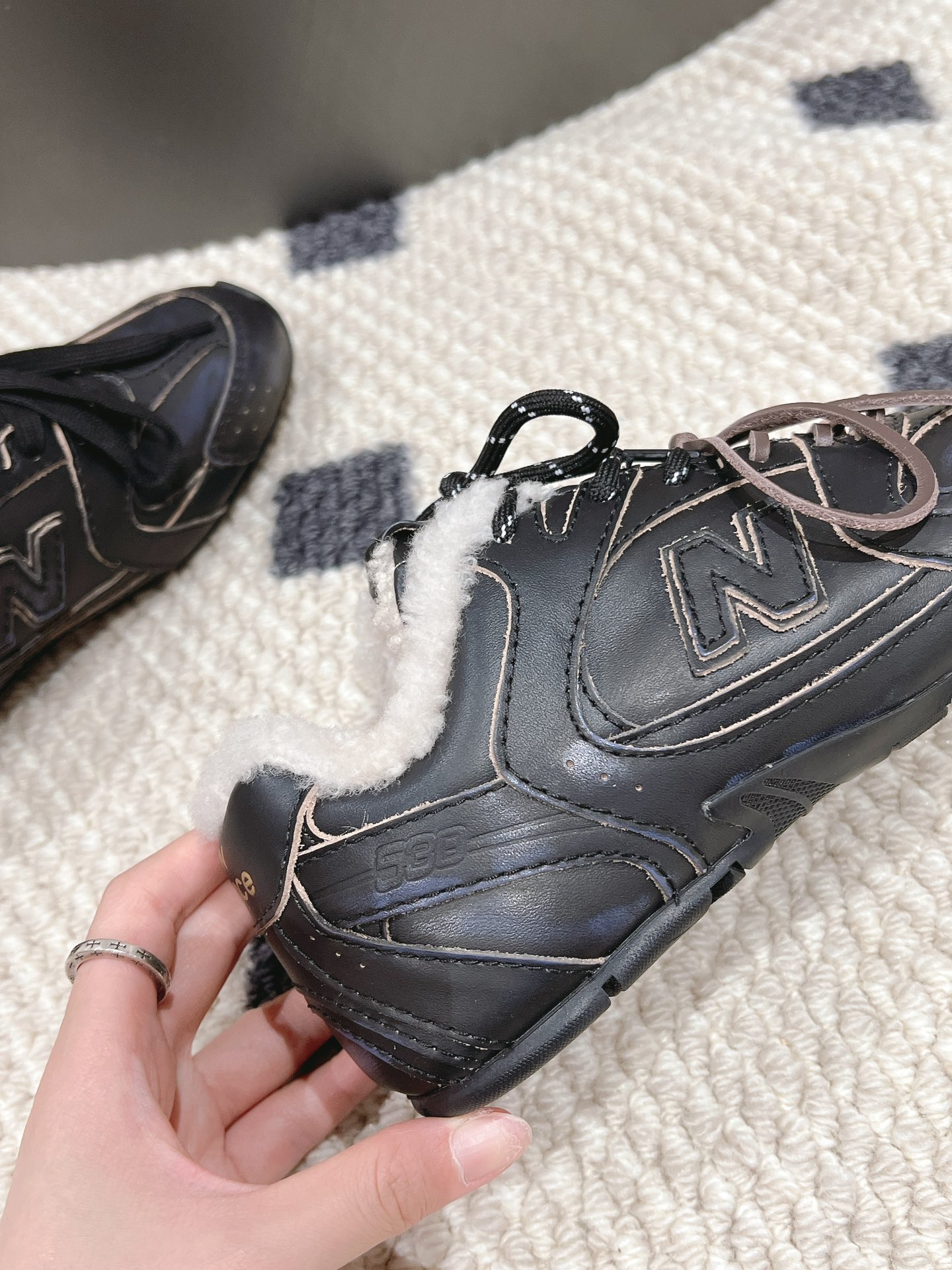 Miu Miu New Balance Sneakers Mesh M-l-s