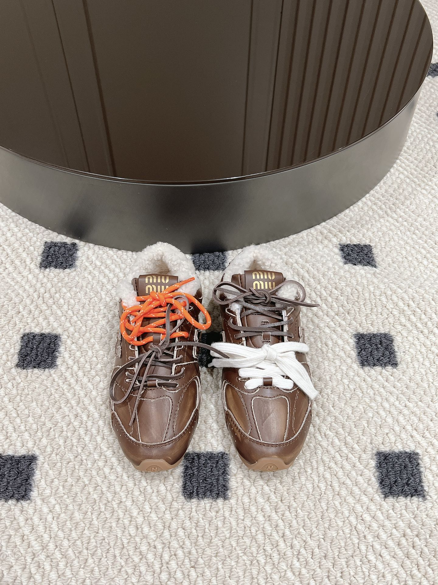 Miu Miu New Balance Sneakers Mesh M-l-s