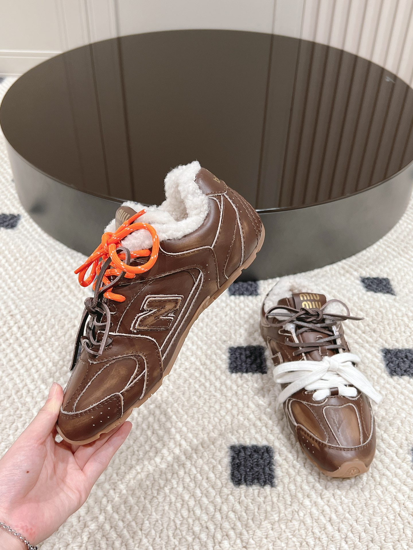 Miu Miu New Balance Sneakers Mesh M-l-s