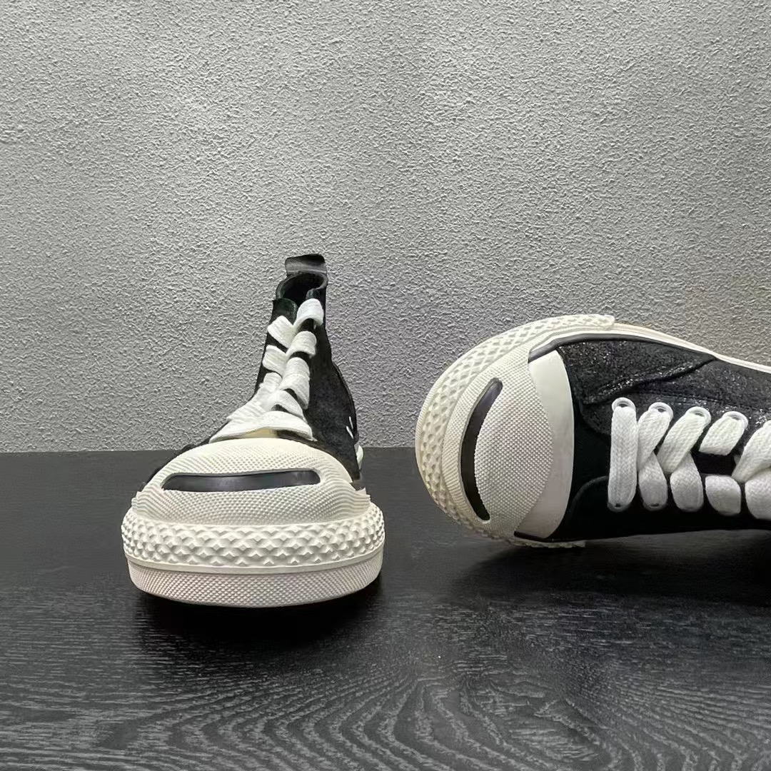 Board Shoes 43