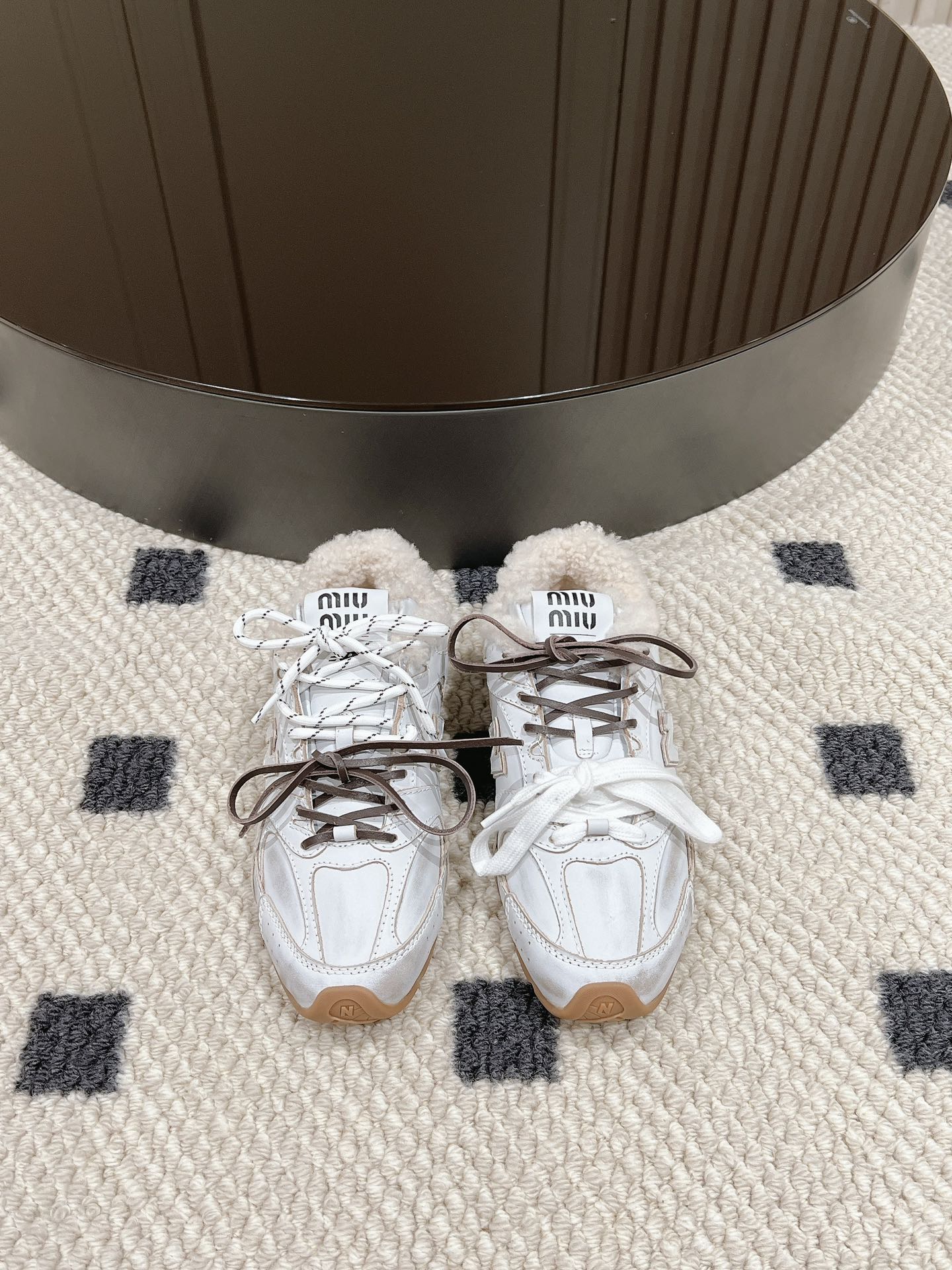 Miu Miu New Balance Sneakers Mesh M-l-s