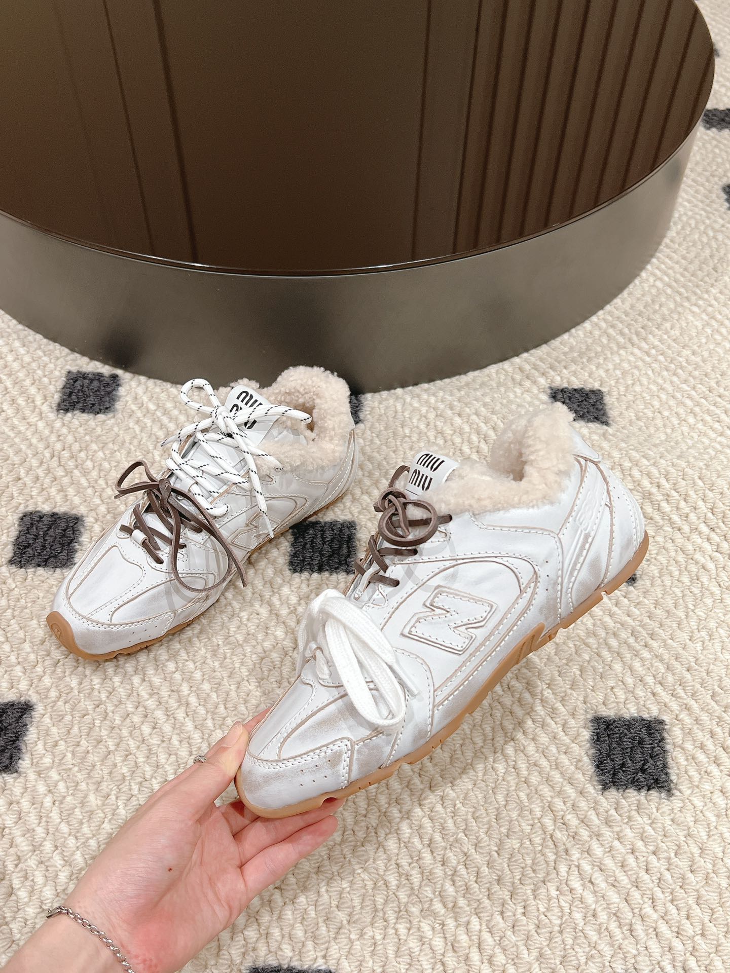 Miu Miu New Balance Sneakers Mesh M-l-s