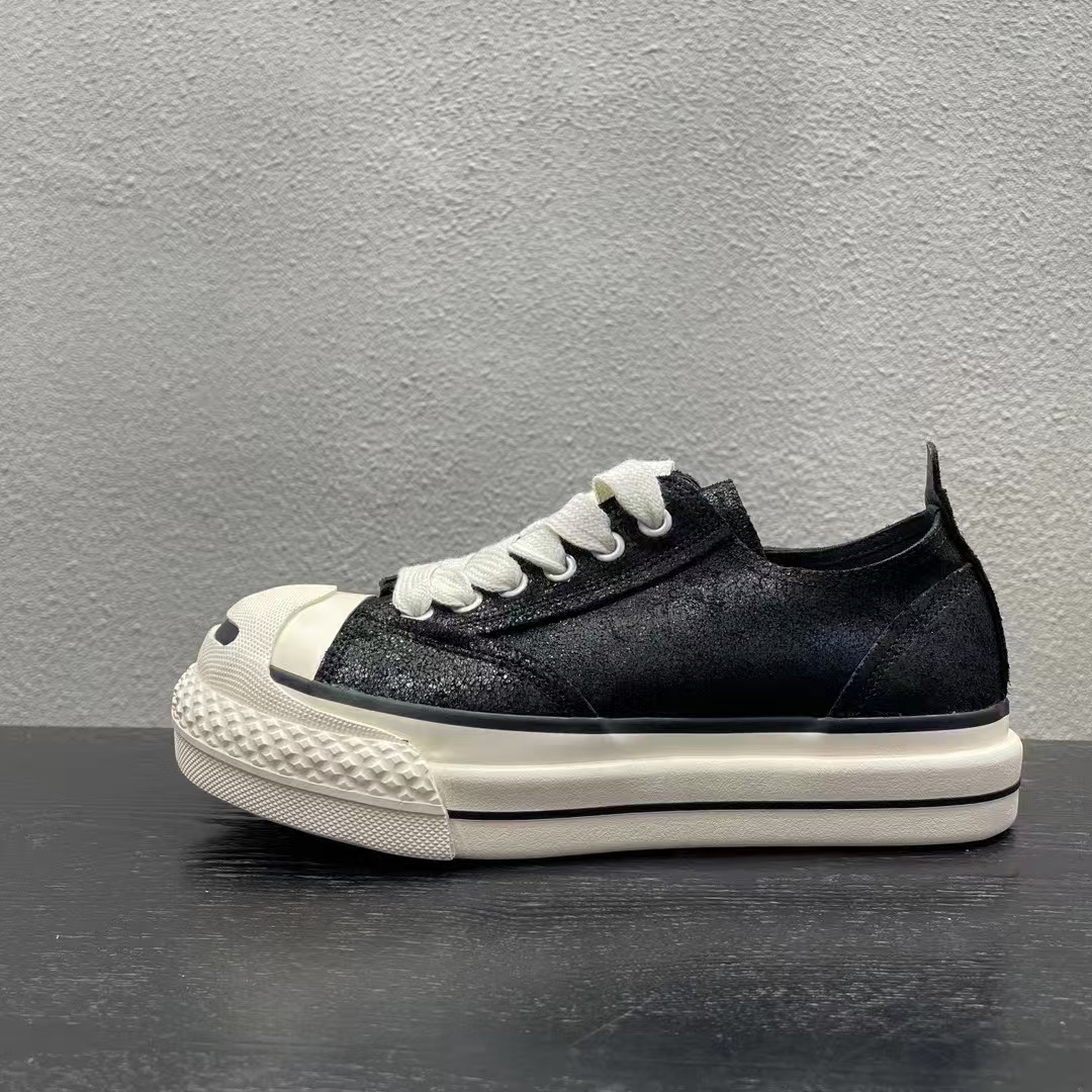 Basic Shoes 43