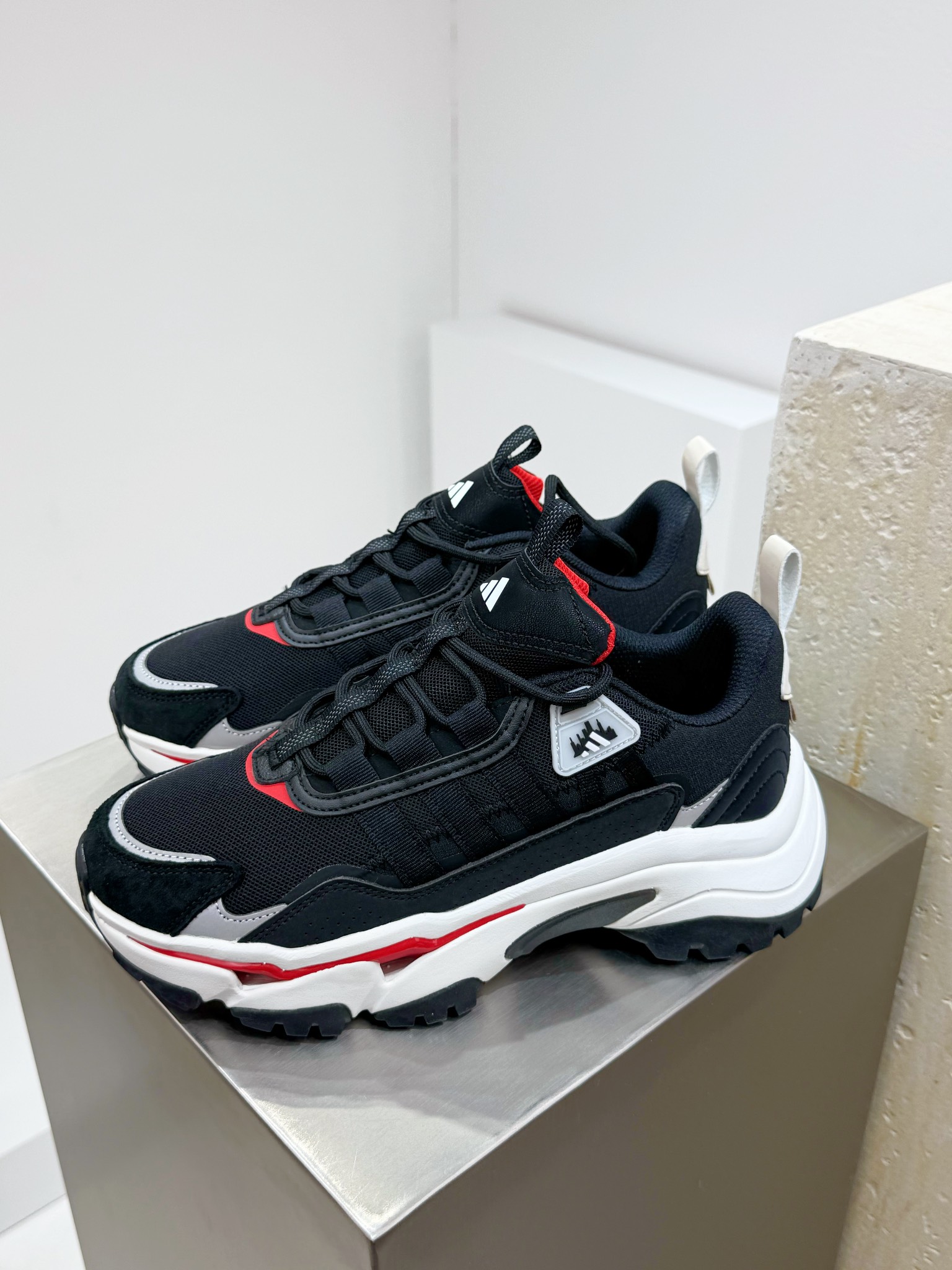 Male Running Shoes Shock Absorbing L