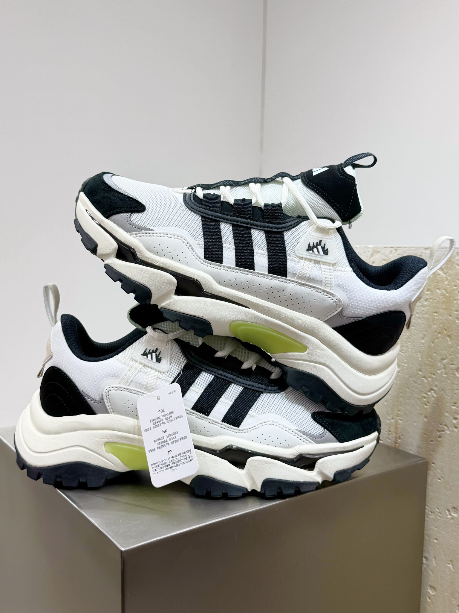 Adidas Male Running Shoes Shock Absorbing L