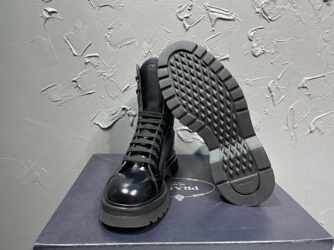 Adidas Dr. Martens Prada Boots Cow Leather M-l