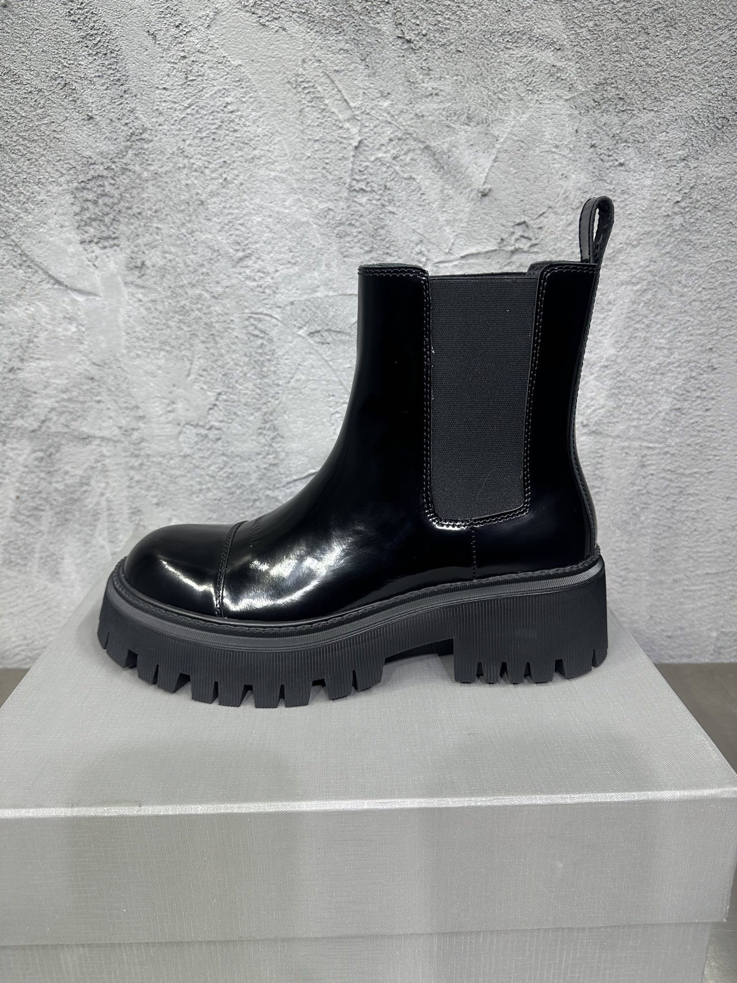 Dr. Martens Male Boots Cow Leather Black M