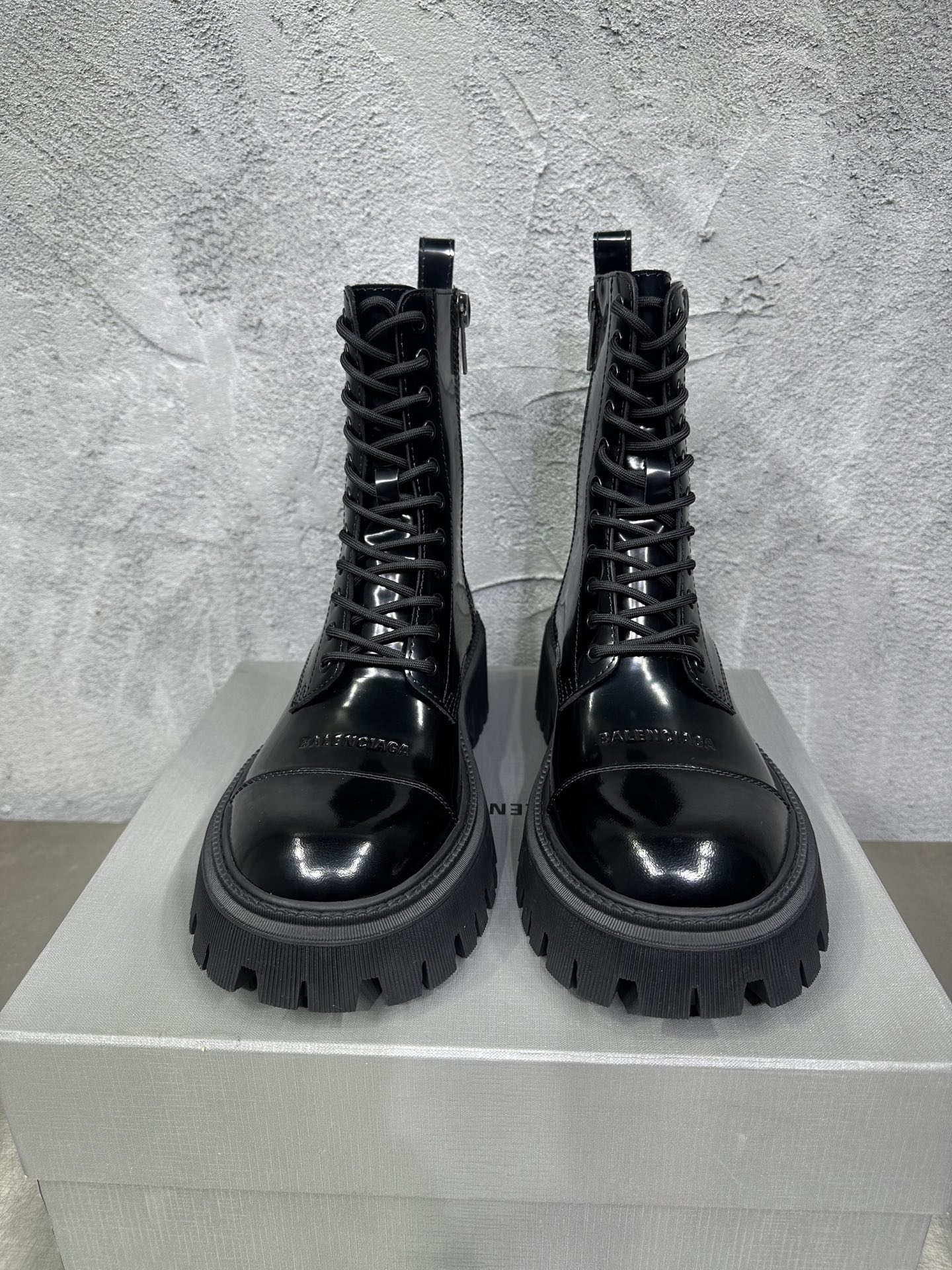 Dr. Martens Male Boots Cow Leather Black M