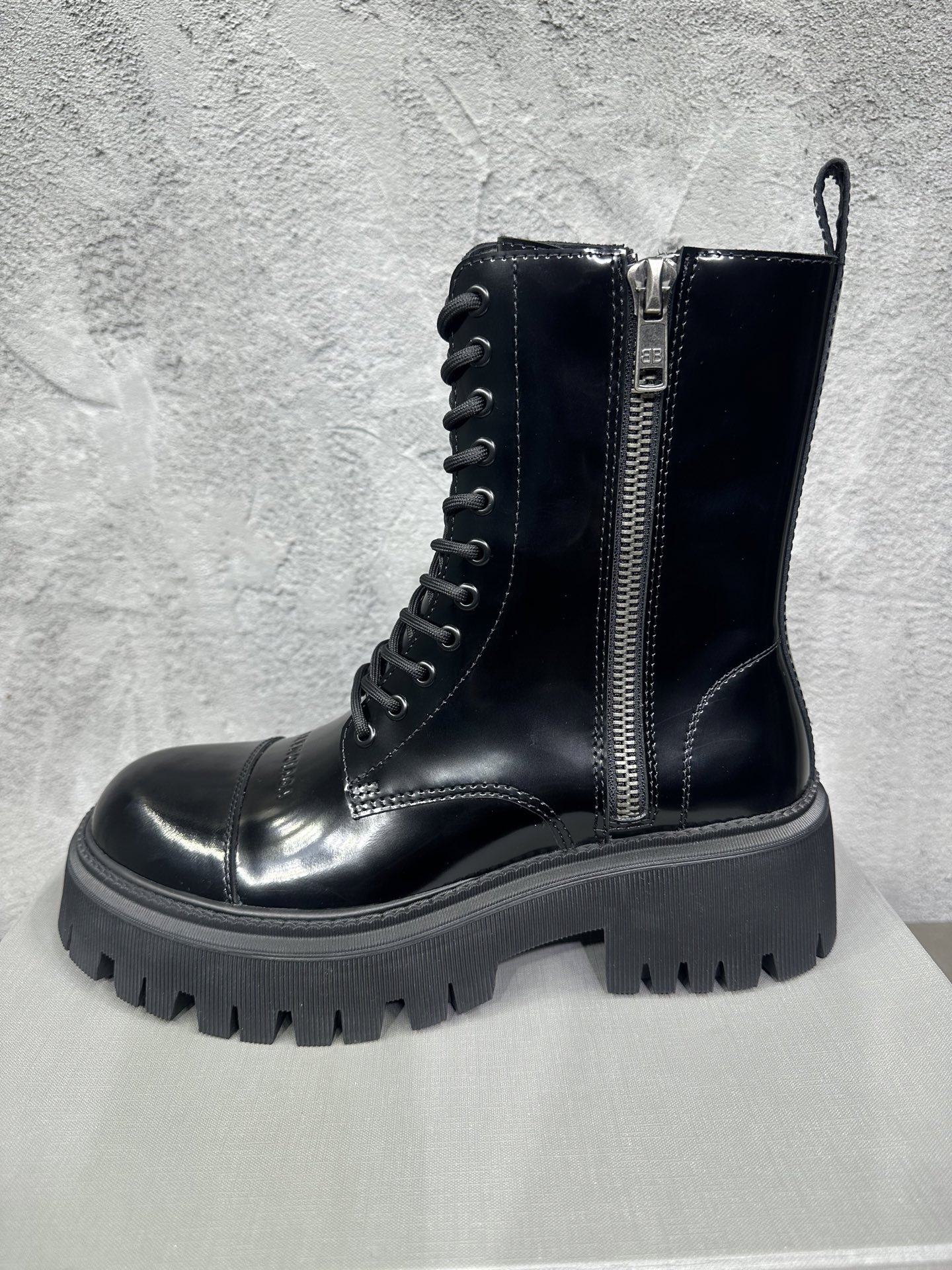 Dr. Martens Male Boots Cow Leather Black M