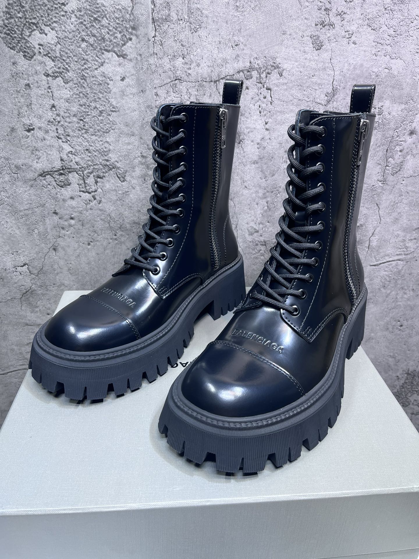 Dr. Martens Boots Cow Leather Black M-l