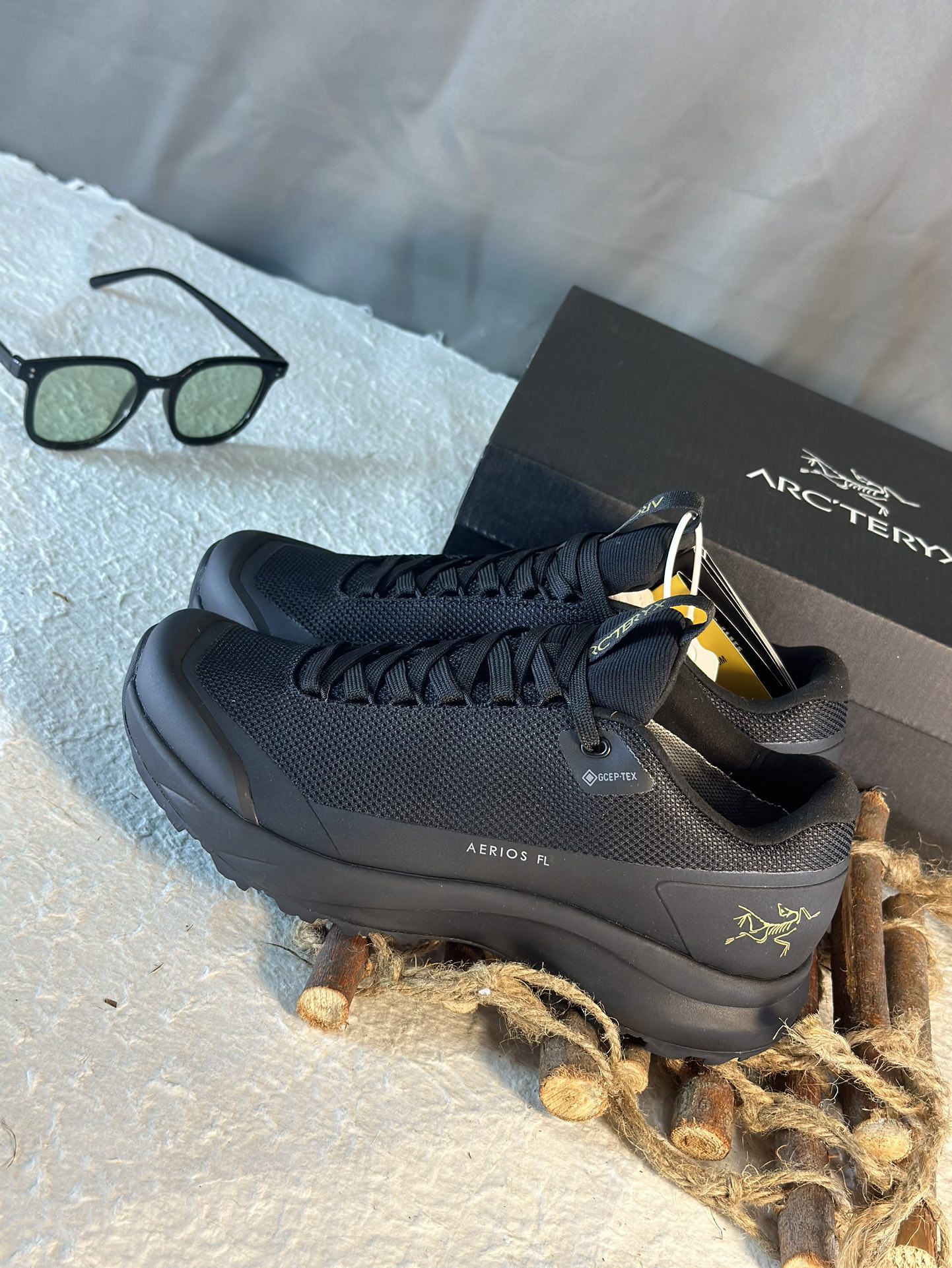 Arcteryx Basic Shoes M-l-s