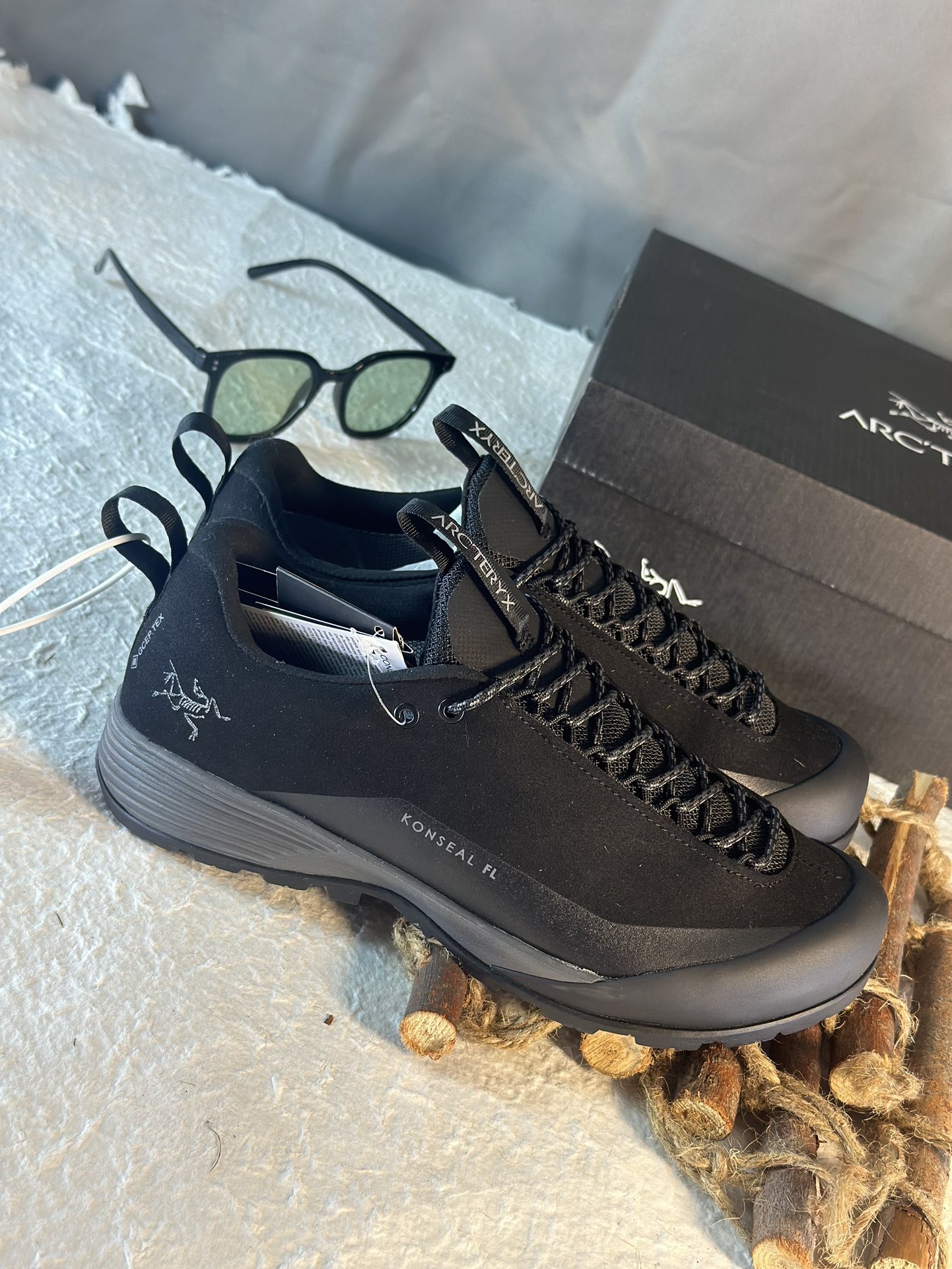 Arcteryx Basic Shoes Black M-l-s