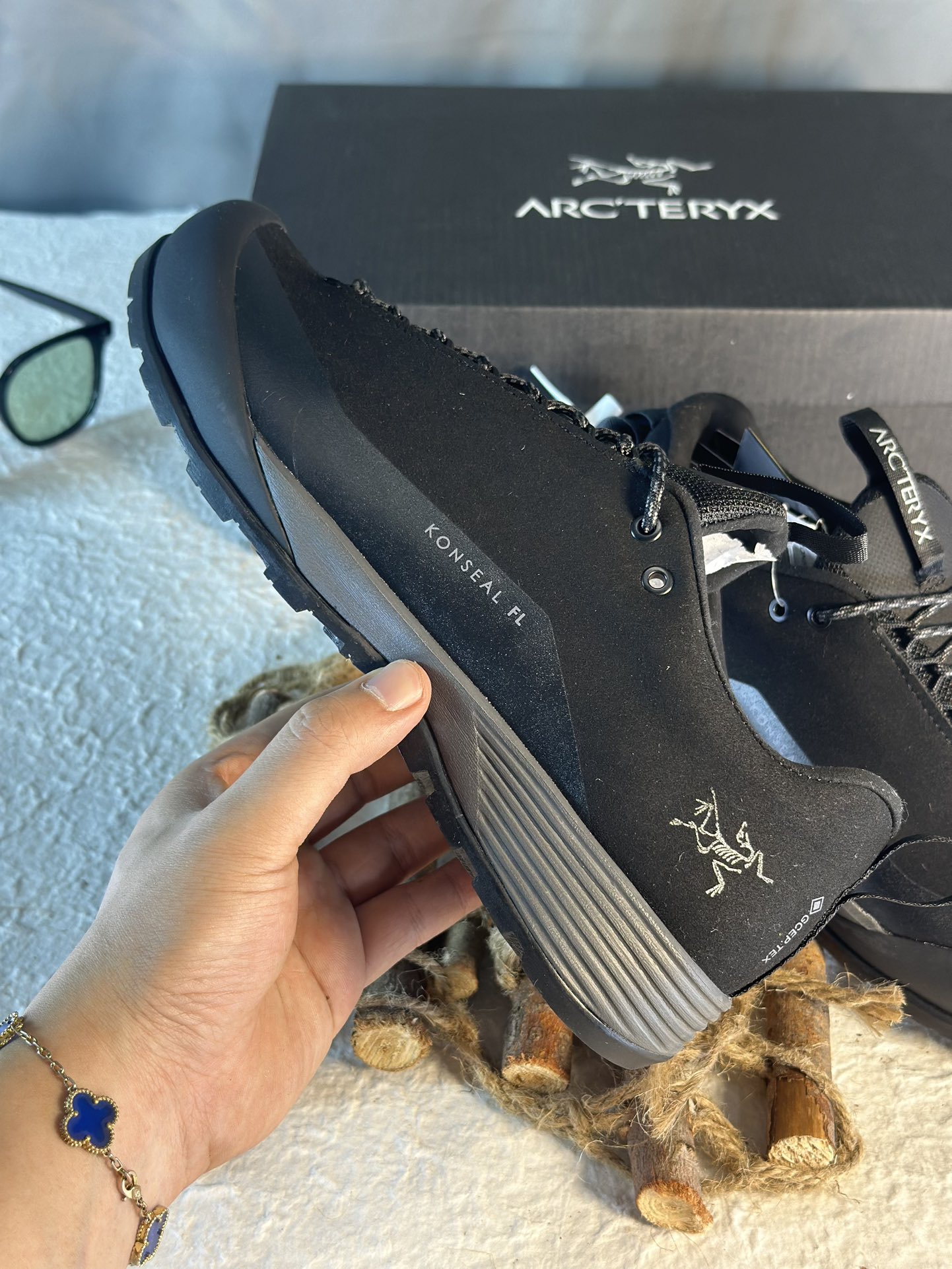 Arcteryx Basic Shoes Black M-l-s