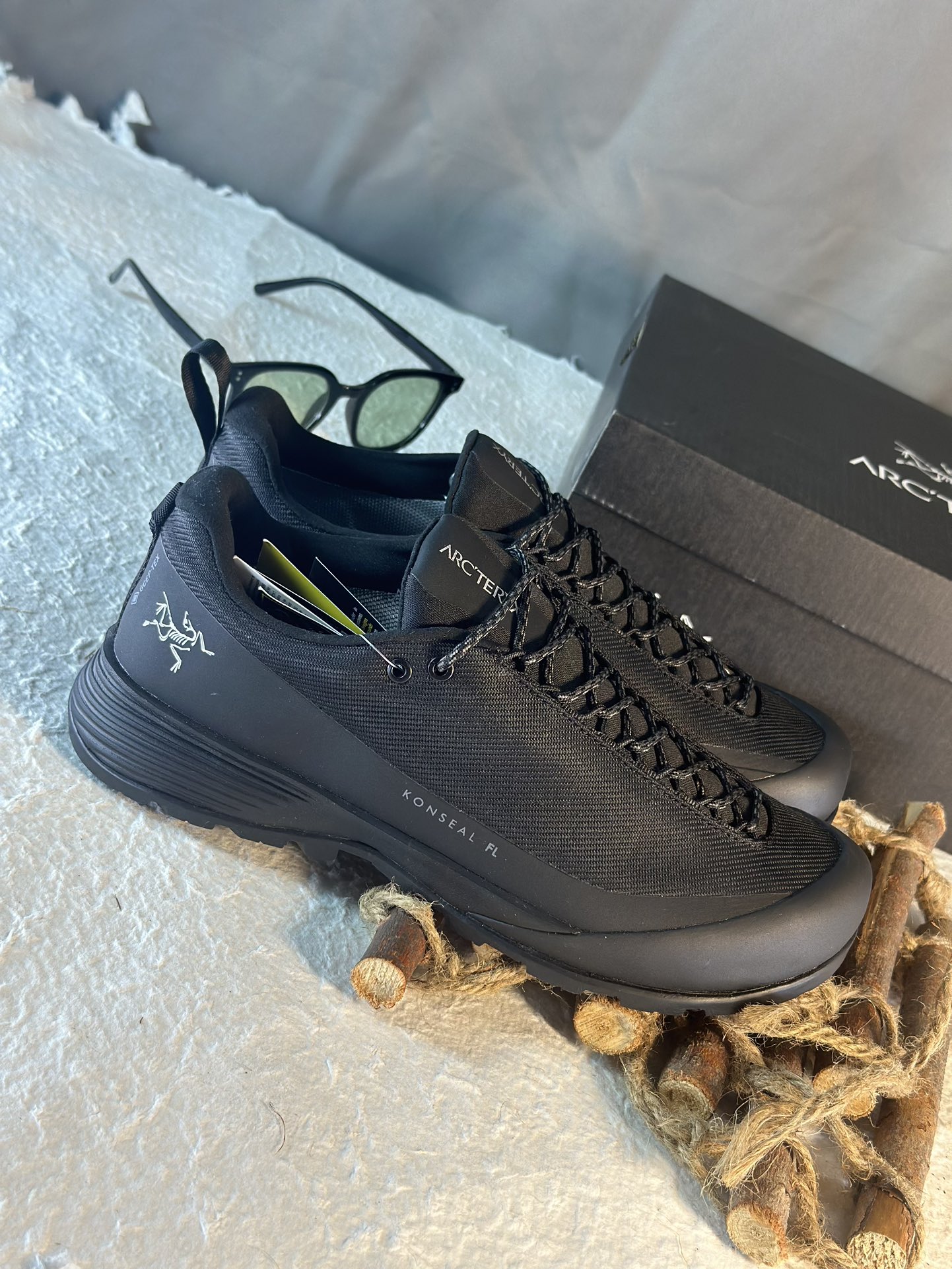 Arcteryx Basic Shoes Black M-l-s