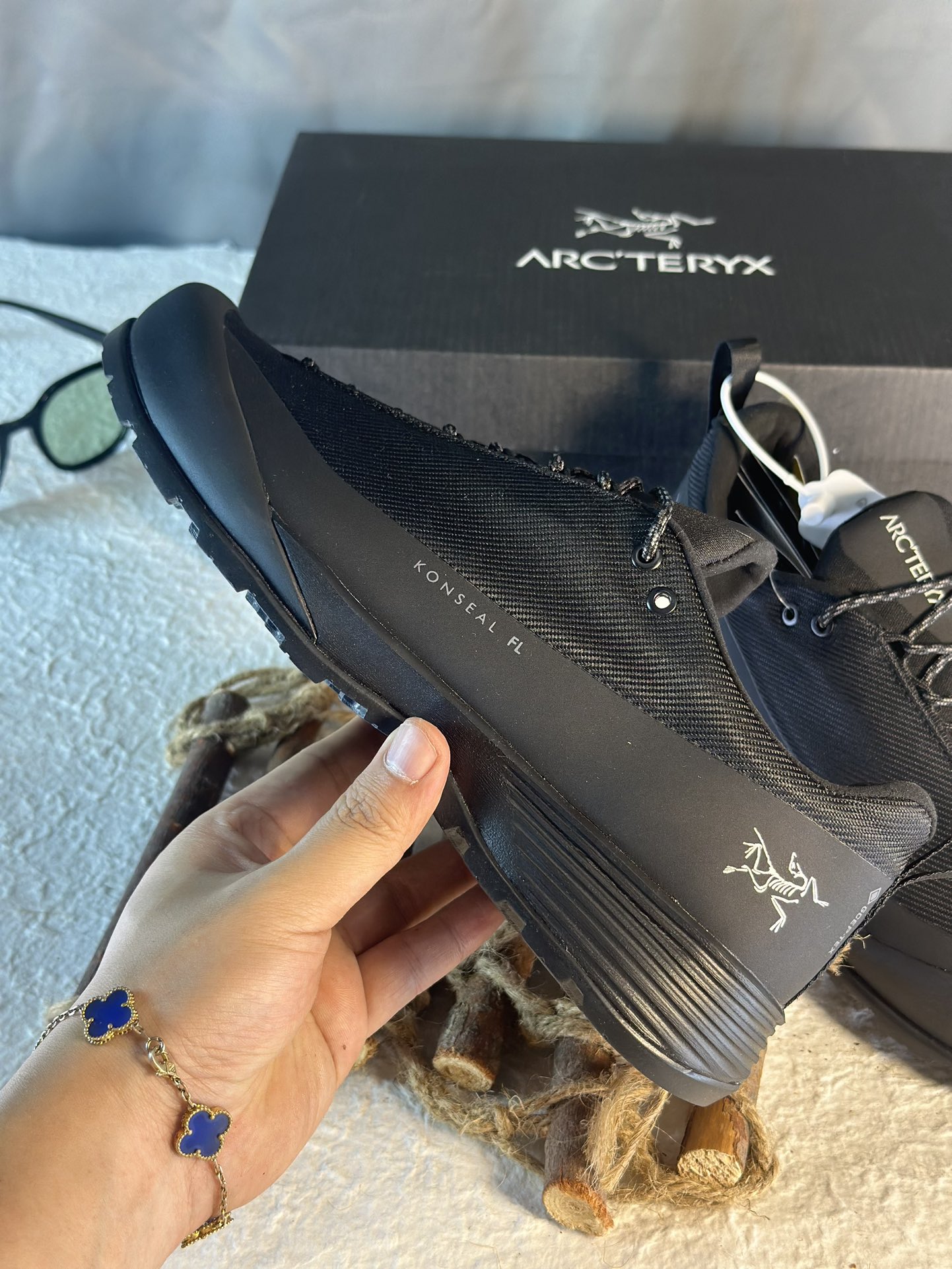 Arcteryx Basic Shoes Black M-l-s