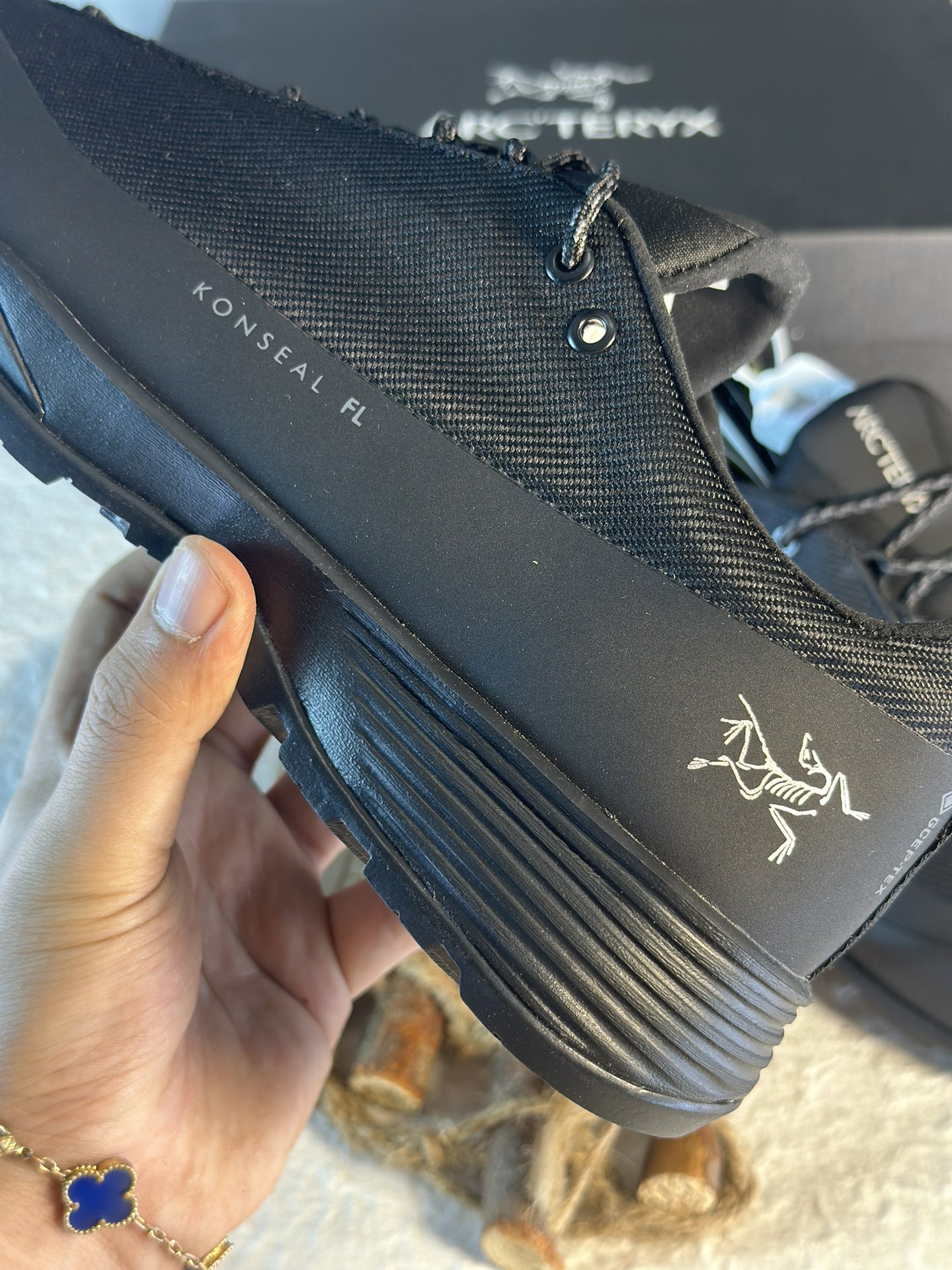 Arcteryx Basic Shoes Black M-l-s