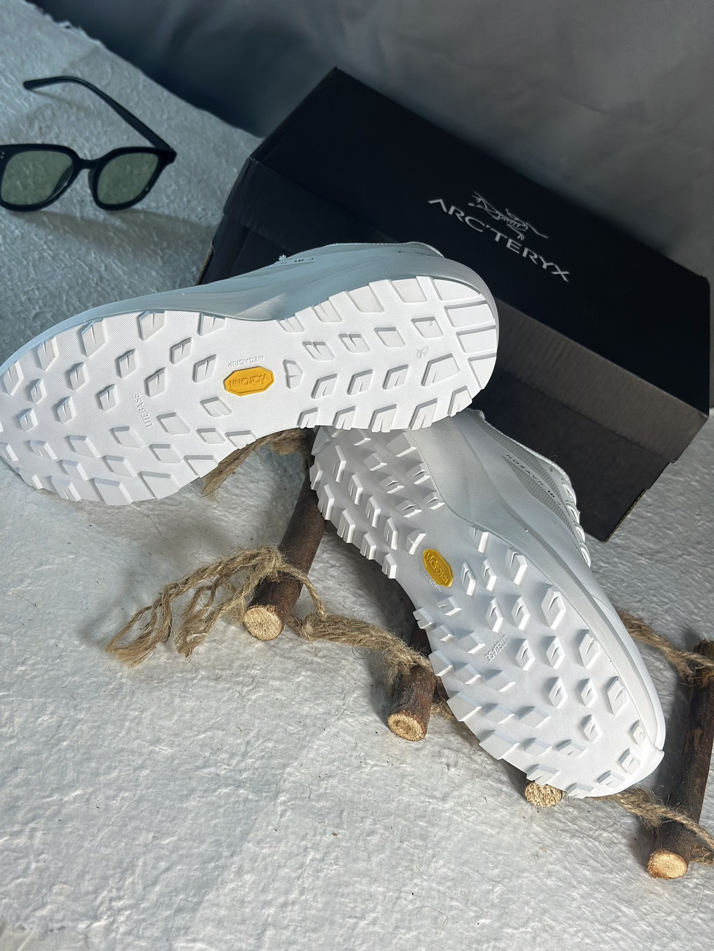 Arcteryx Basic Shoes M-l