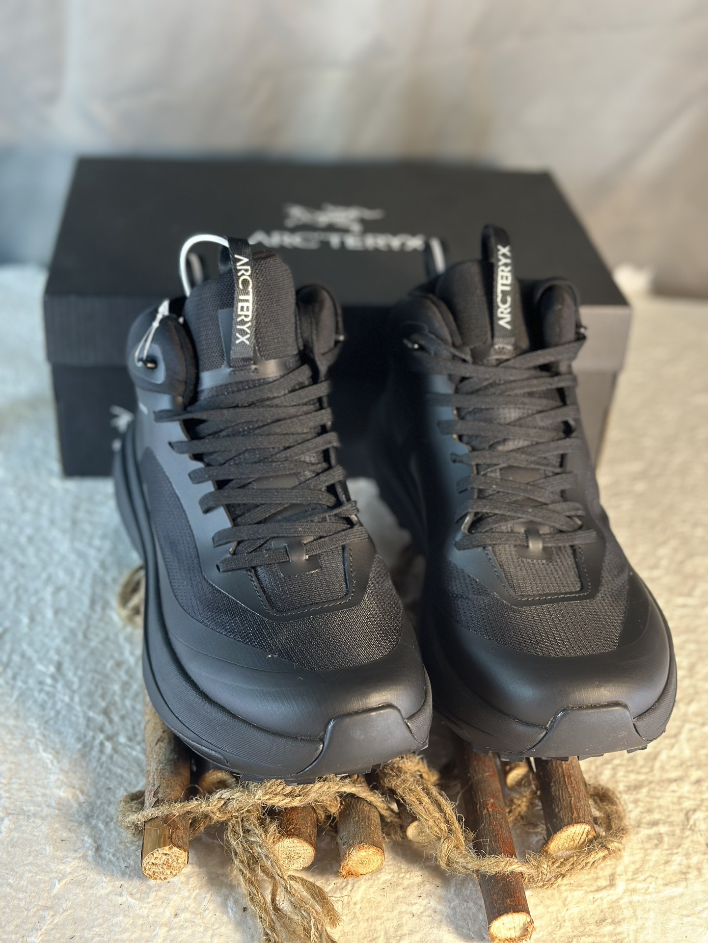 Arcteryx Basic Shoes Black M-l-s