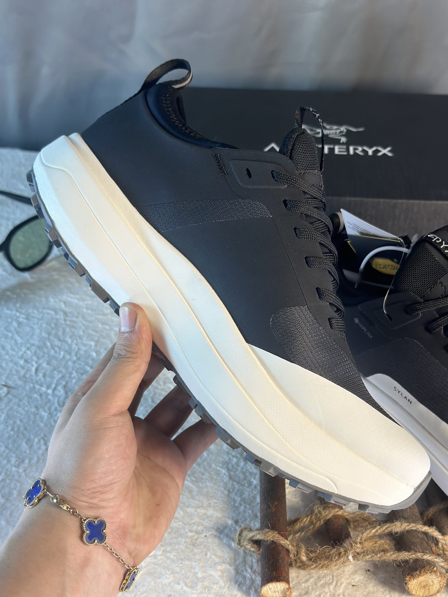 Arcteryx Basic Shoes Black M-l-s