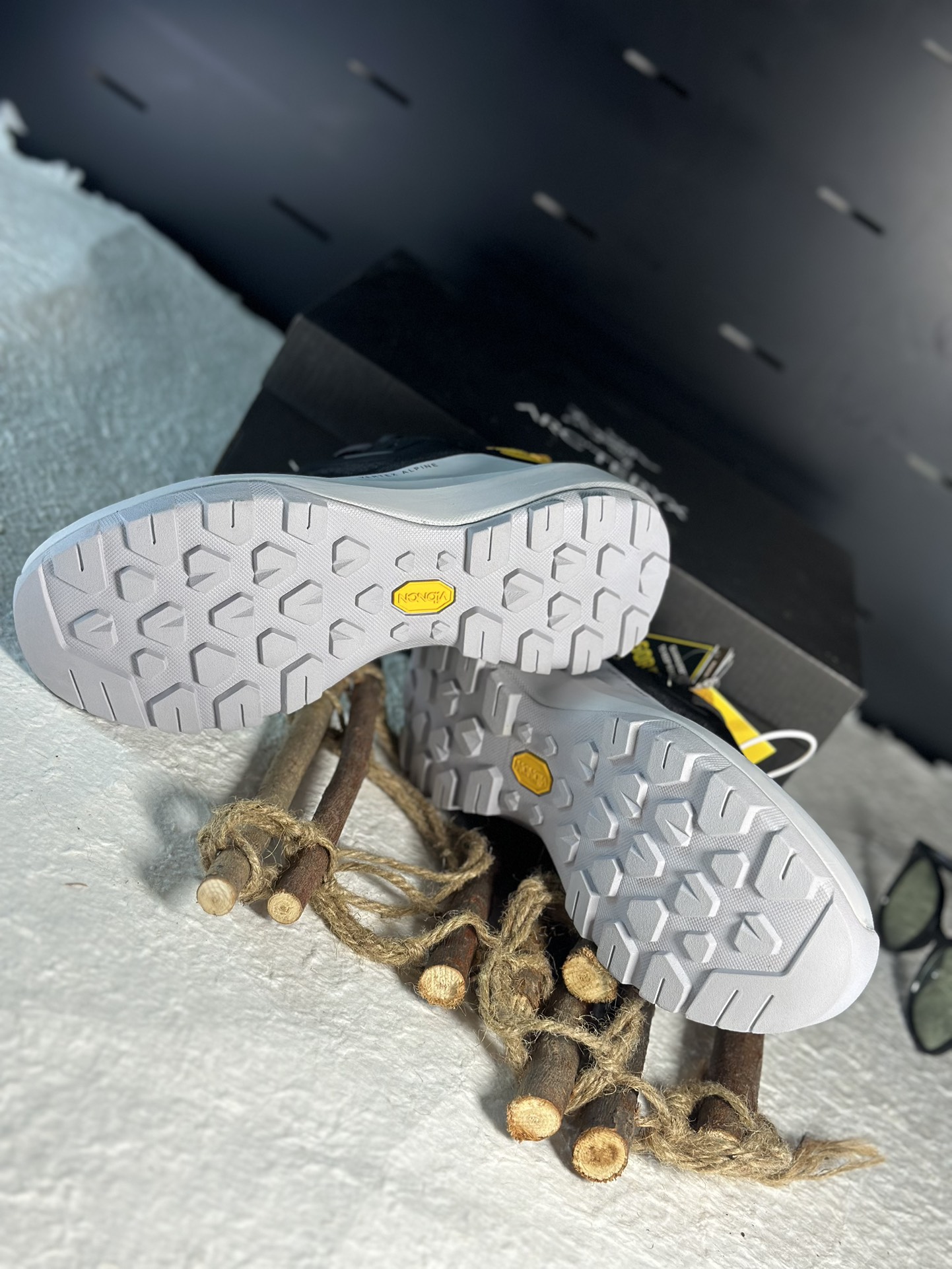 Arcteryx Basic Shoes Breathable L