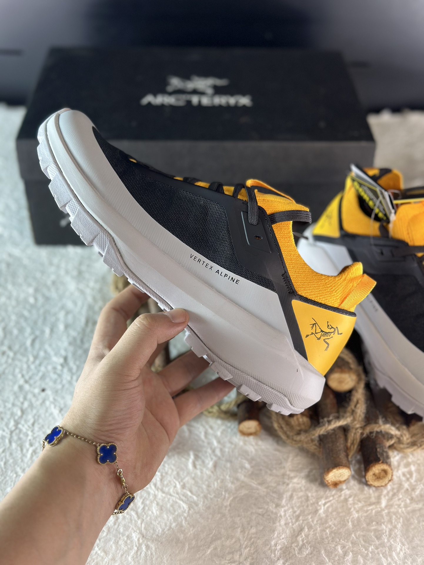 Arcteryx Basic Shoes Breathable L