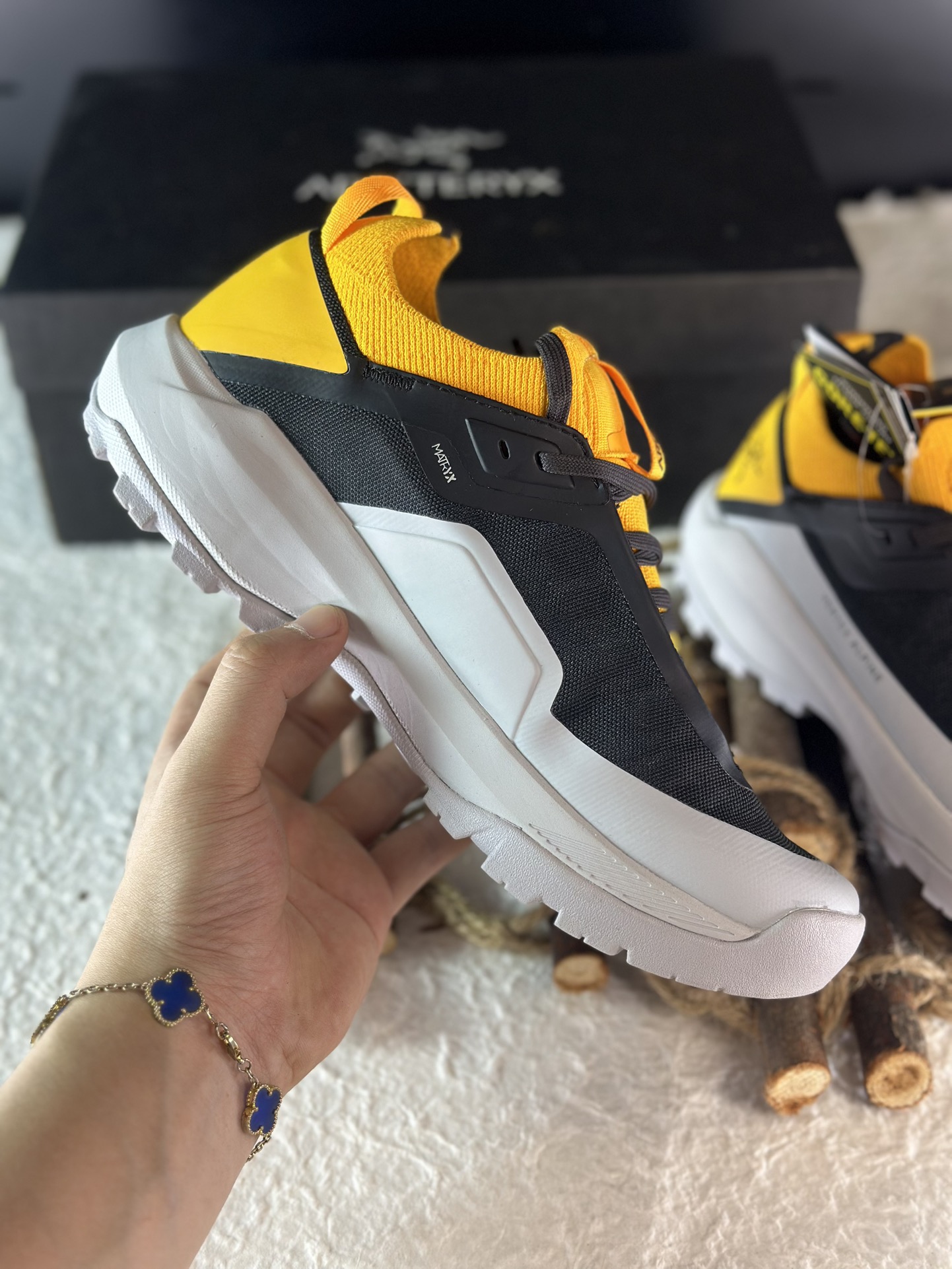 Arcteryx Basic Shoes Breathable L